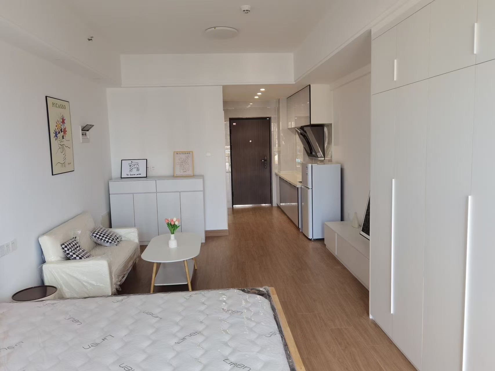 融冠乐城  1室1厅1卫    1650.0元/月户型图