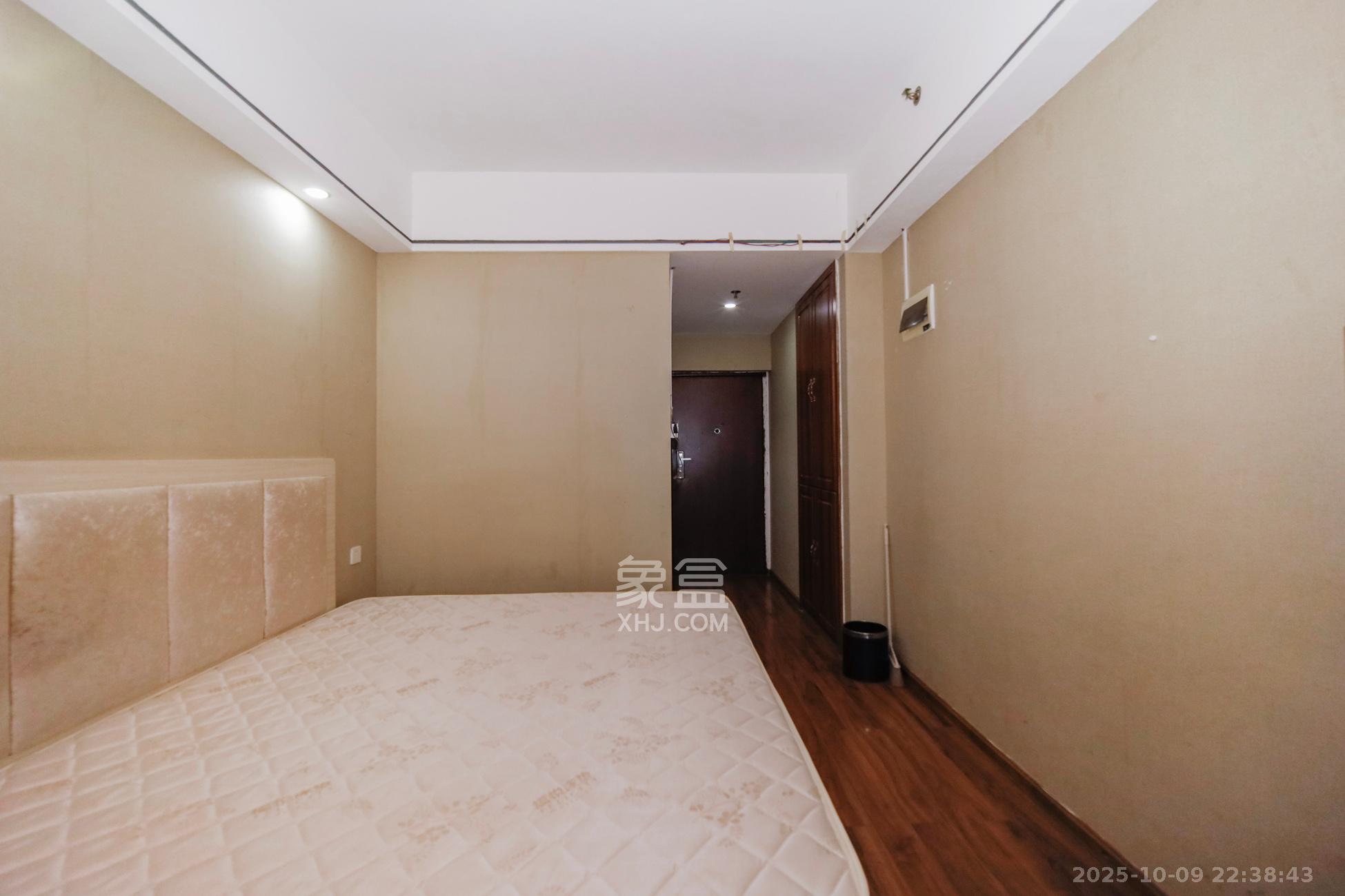 中建木莲工社  1室1厅1卫    22.0万客厅