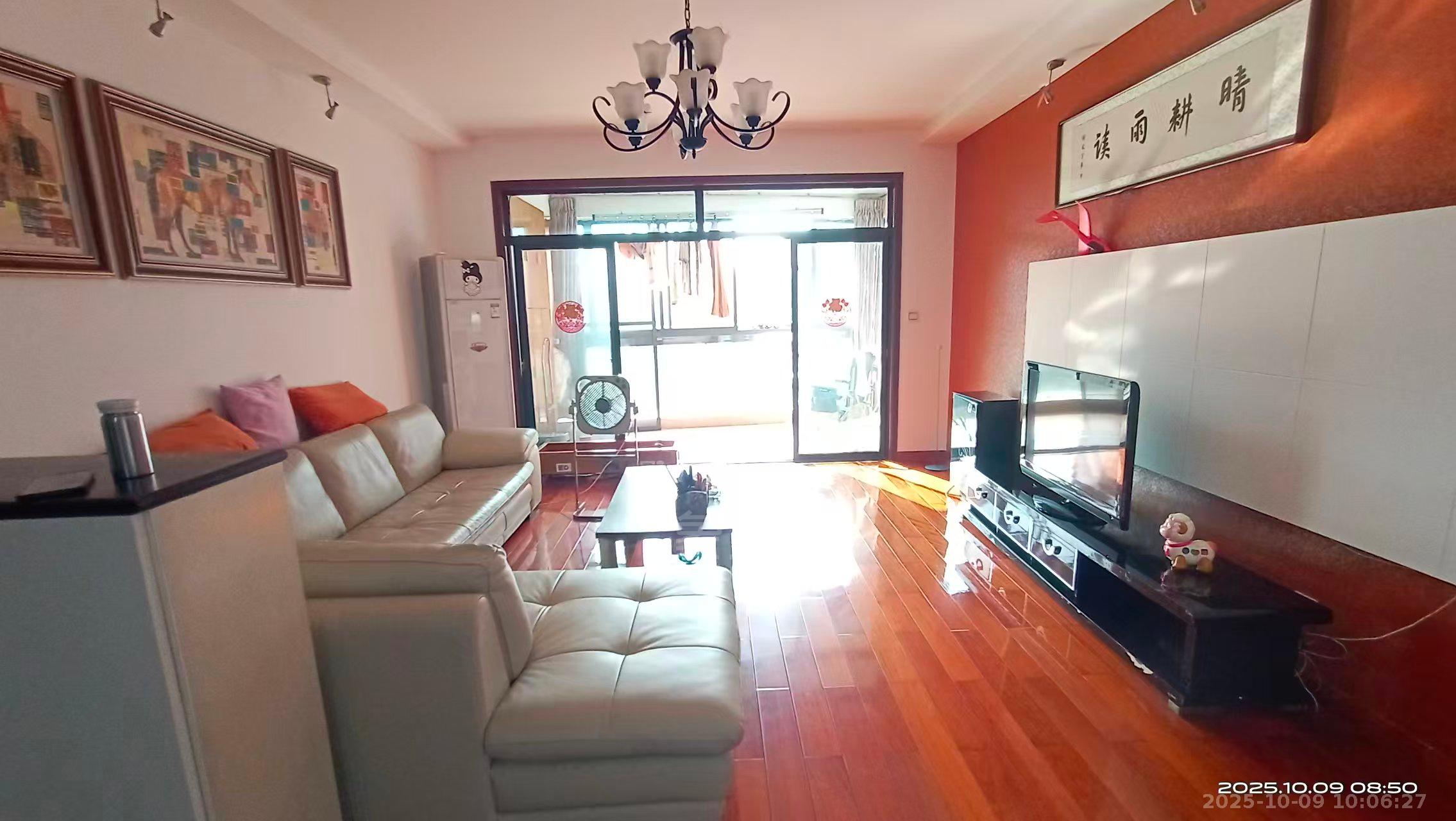 山水国际 3室2厅2卫 1600.0元/月 山水国际 3室2厅2卫 1600.0元/月室内图