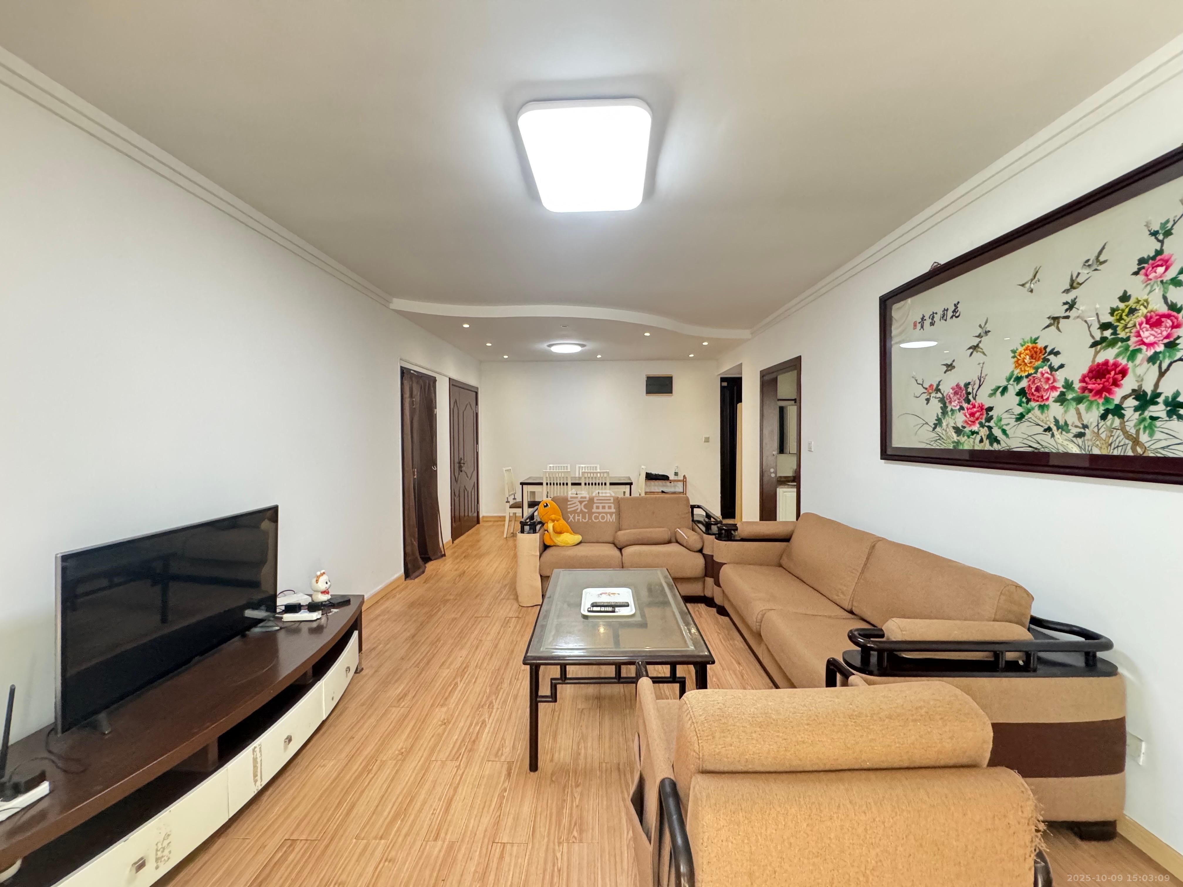 世嘉国际华城 2室2厅2卫 2600.0元/月 世嘉国际华城 2室2厅2卫 2600.0元/月室内图