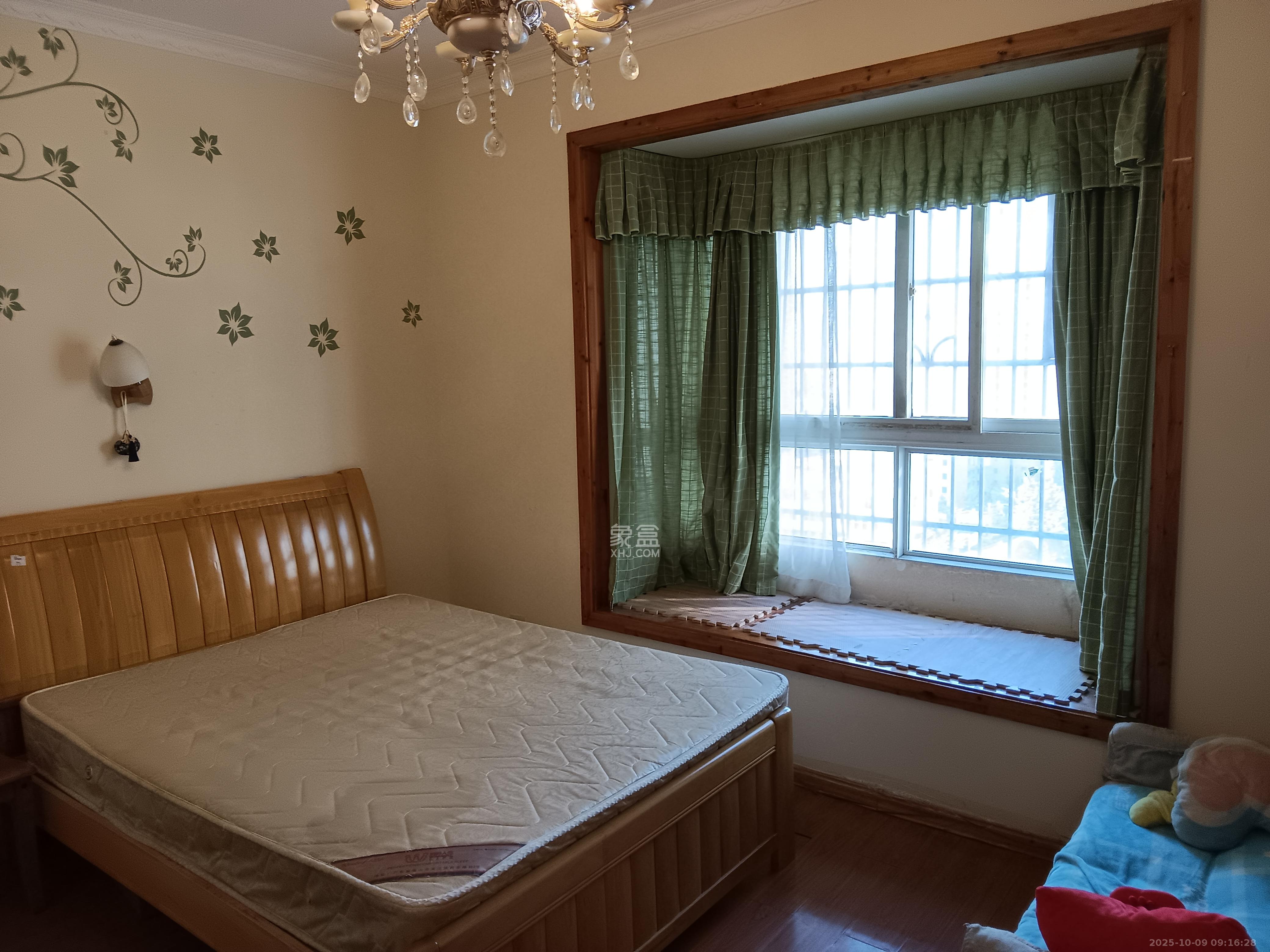 申奥美域  3室1厅1卫    2000.0元/月室内图