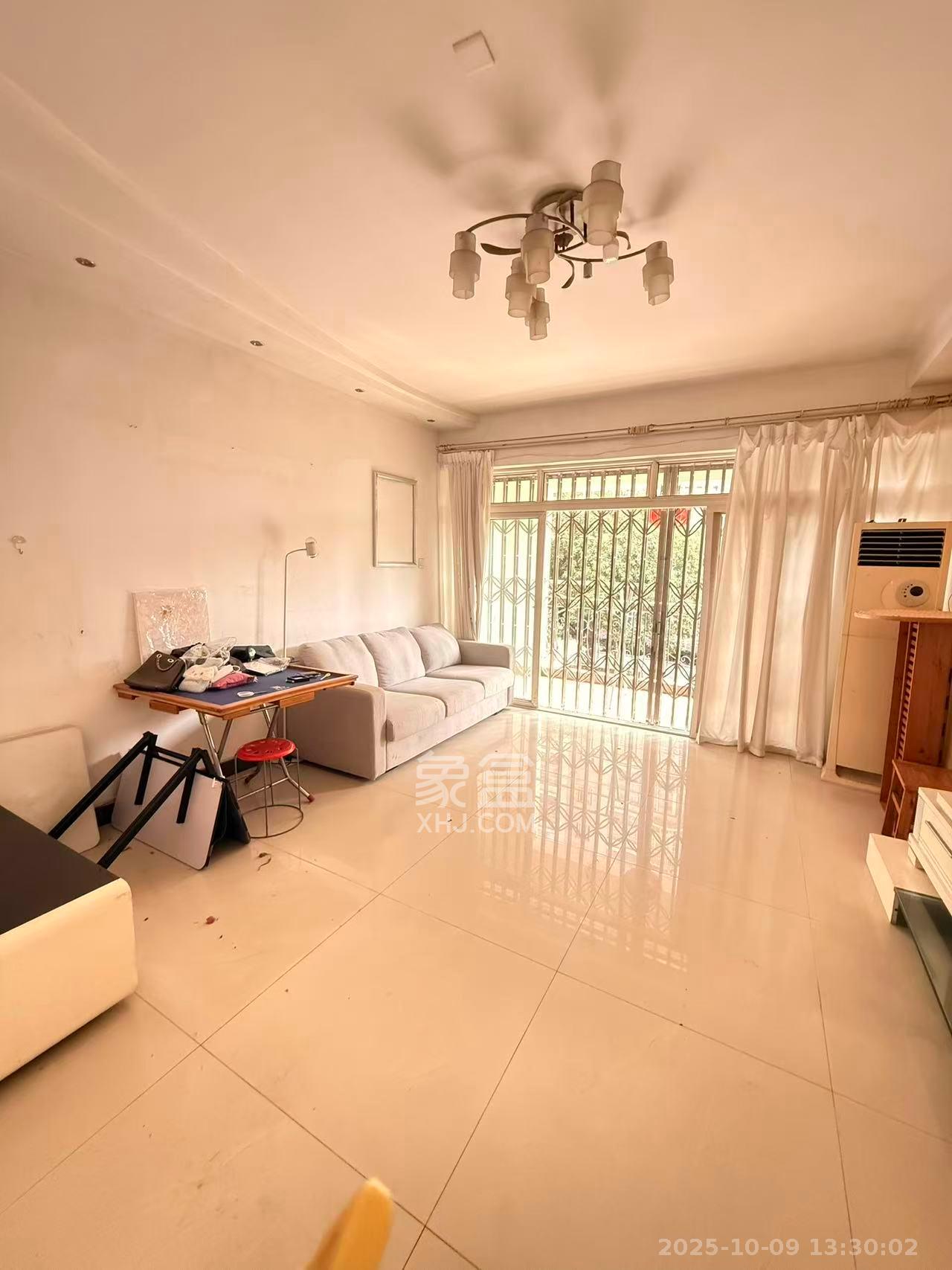 鑫天鑫城 3室2厅2卫 2200.0元/月 鑫天鑫城 3室2厅2卫 2200.0元/月室内图