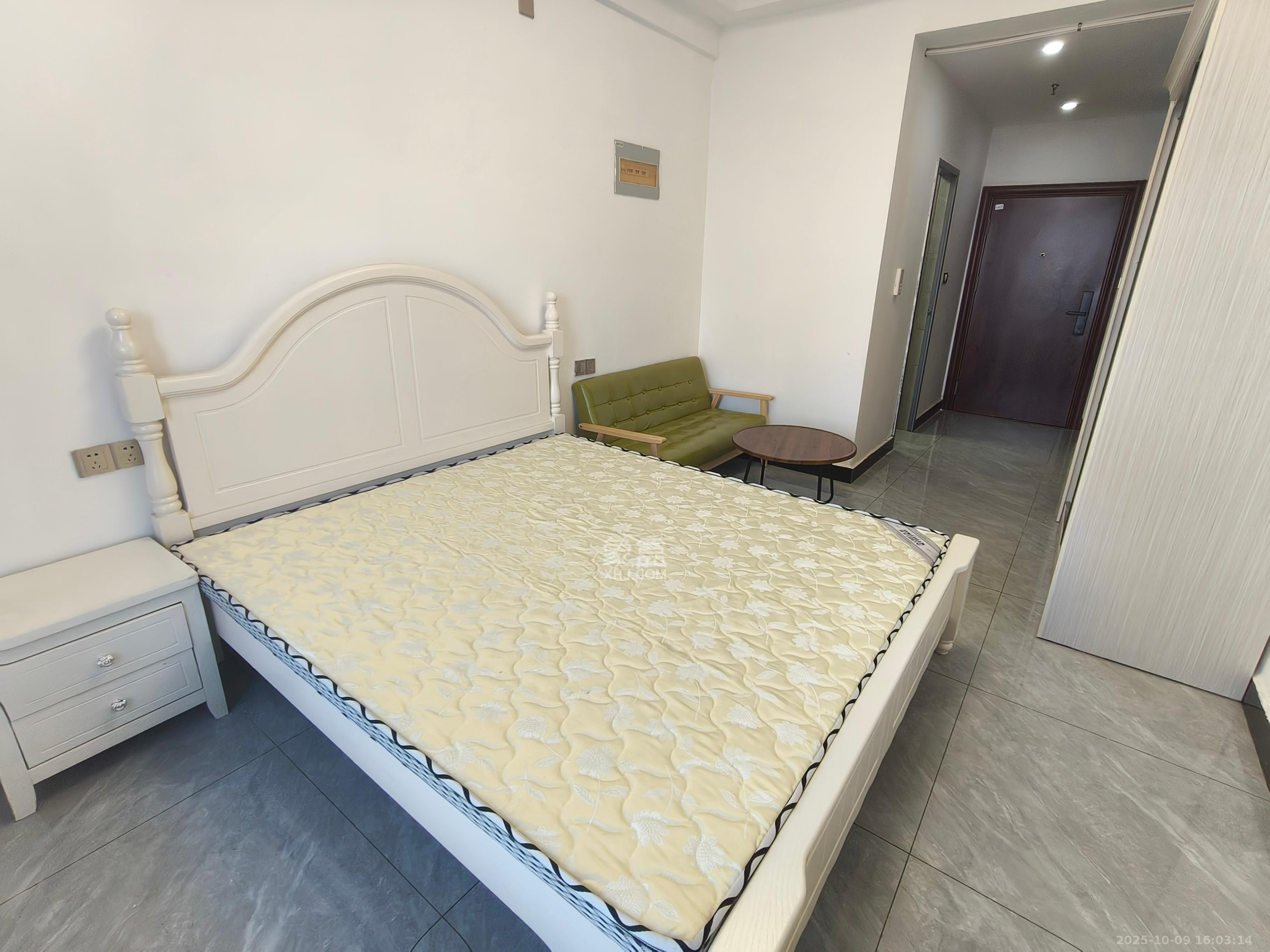 长沙高铁吾悦广场 1室1厅1卫 1550.0元/月 长沙高铁吾悦广场 1室1厅1卫 1550.0元/月室内图