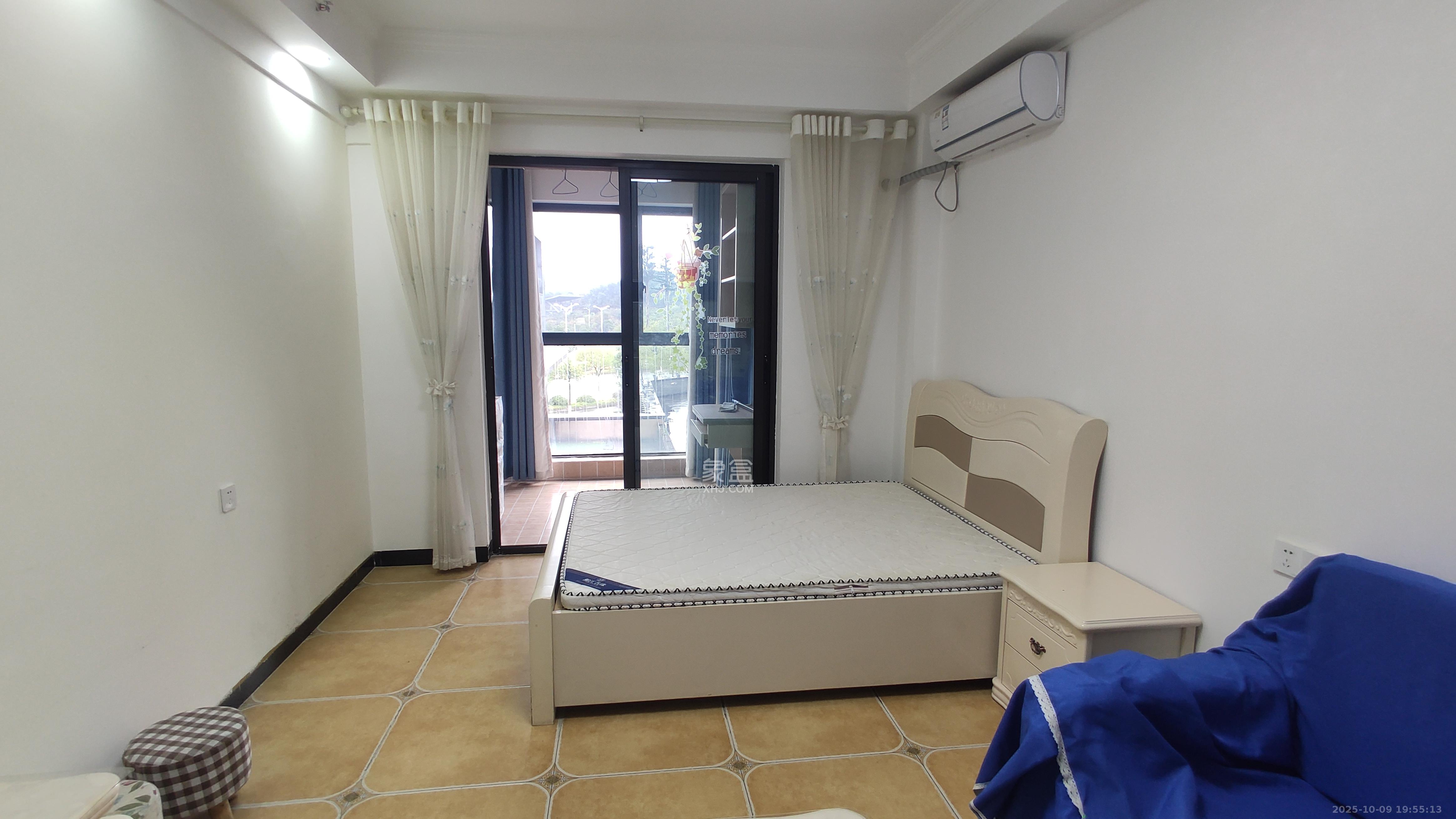 嘉华城(一期) 1室1厅1卫 1400.0元/月 嘉华城(一期) 1室1厅1卫 1400.0元/月室内图