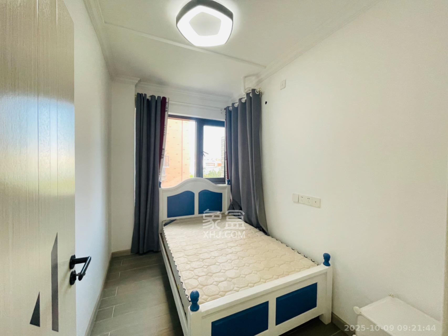 鑫远翡丽郡(鑫远翡丽雅苑)  3室2厅1卫    2600.0元/月 鑫远翡丽郡(鑫远翡丽雅苑)  3室2厅1卫    2600.0元/月室内图