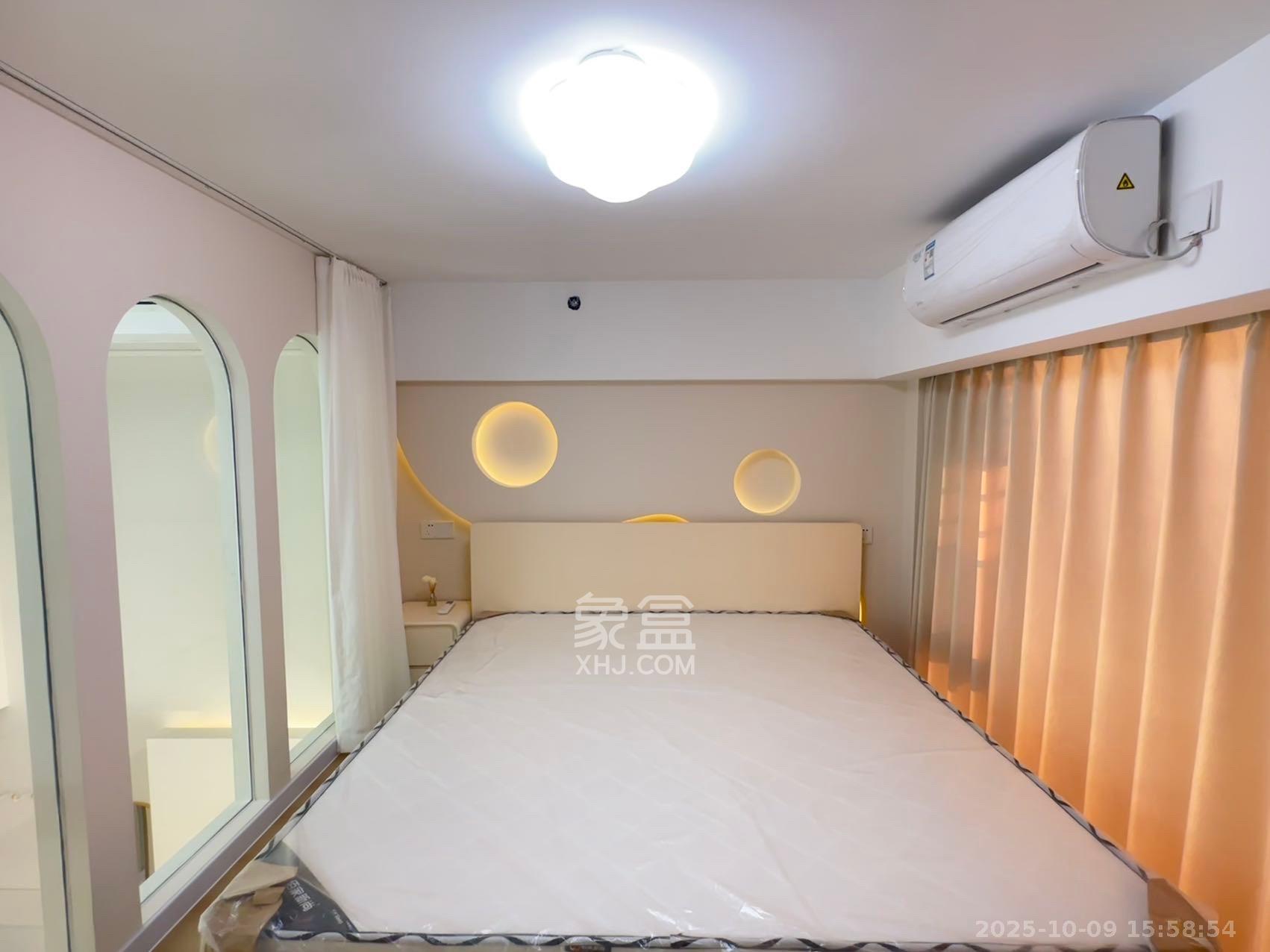卓越中寰  2室1厅1卫    3300.0元/月室内图