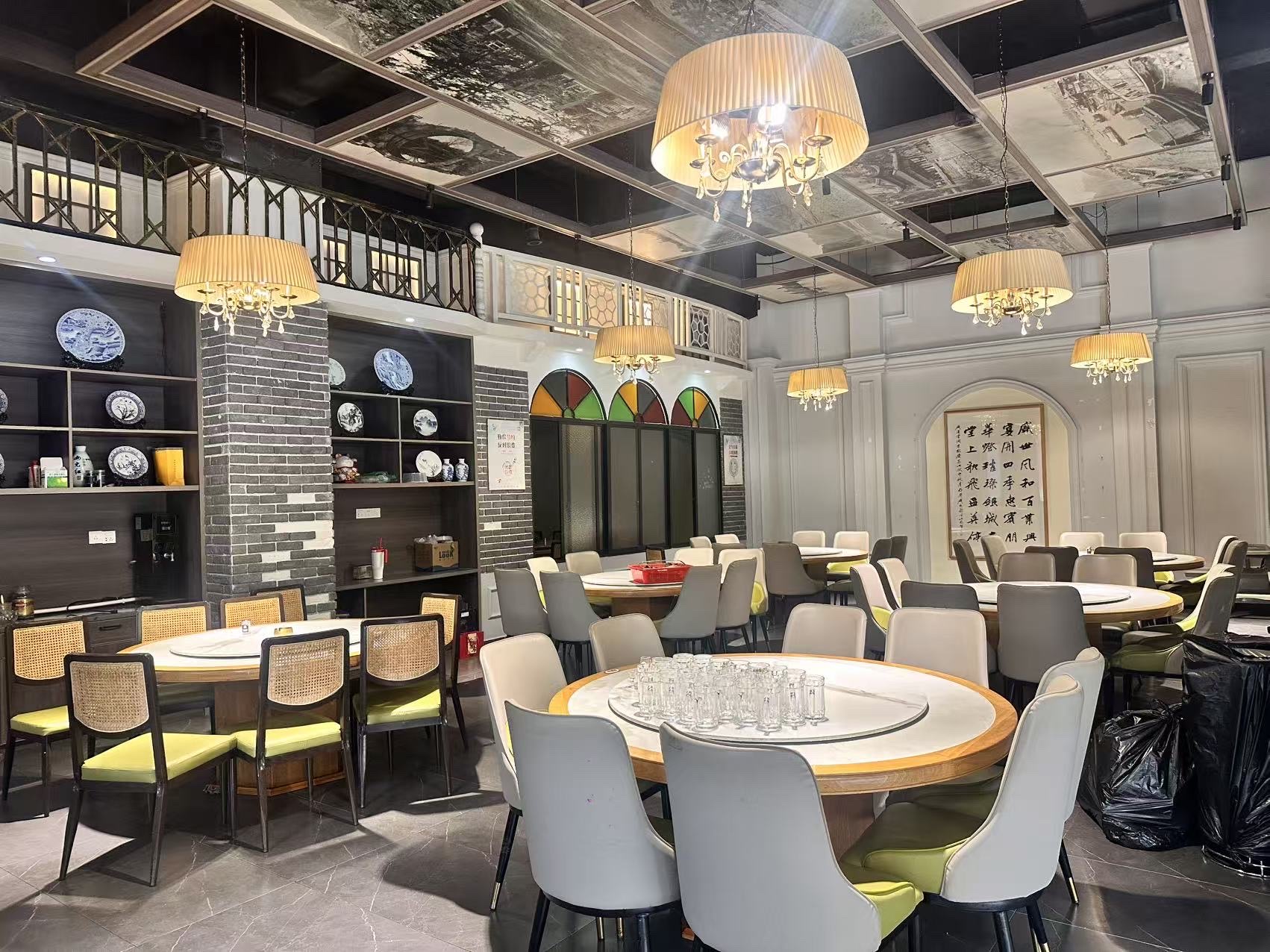 朝阳办事处江金社区  5室2厅1卫    15400.0元/月 朝阳办事处江金社区  5室2厅1卫    15400.0元/月室内图