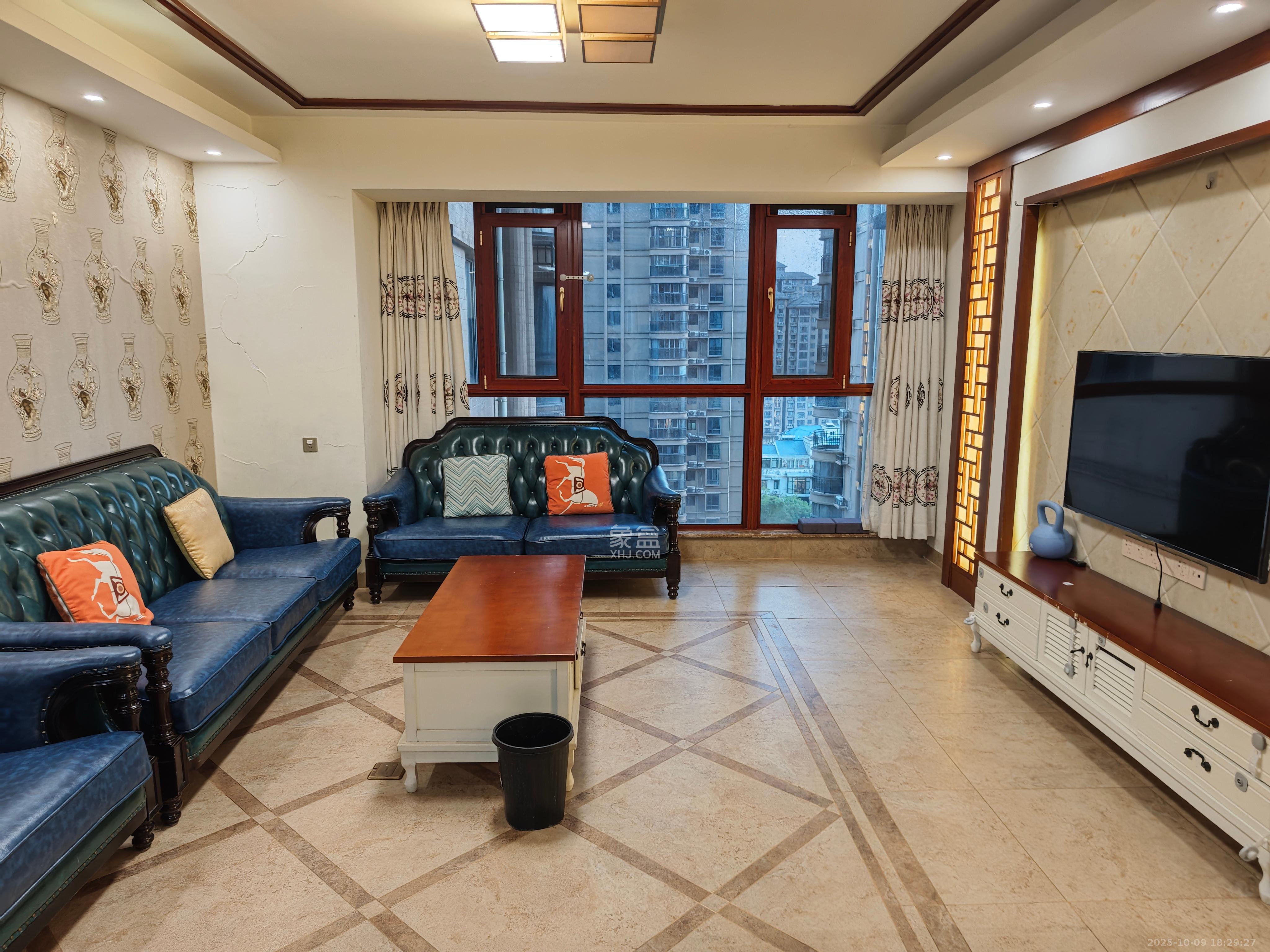 永祺西京 4室2厅2卫 4200.0元/月 永祺西京 4室2厅2卫 4200.0元/月室内图