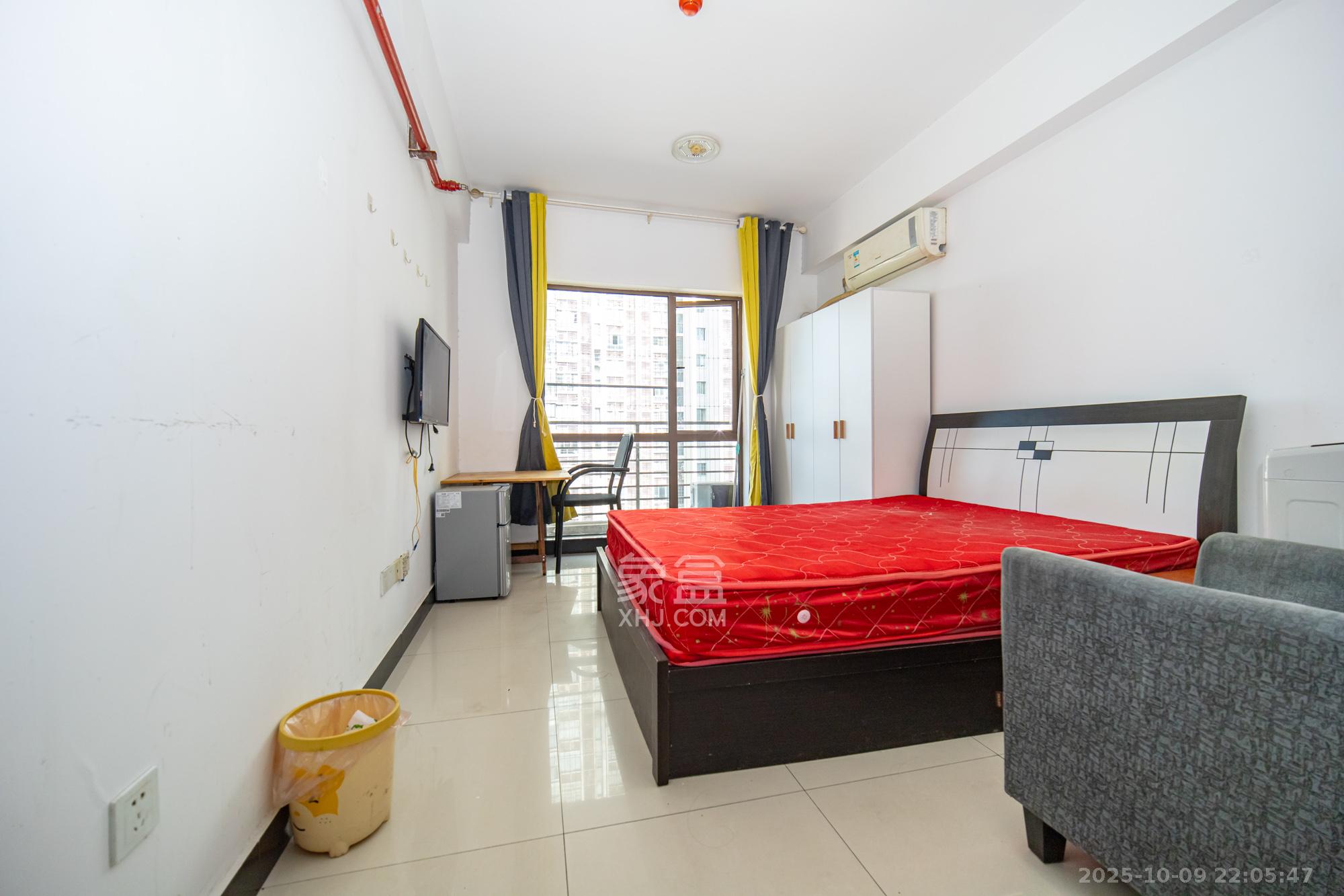 尚都美寓 1室1厅1卫 12.8万 尚都美寓 1室1厅1卫 12.8万客厅