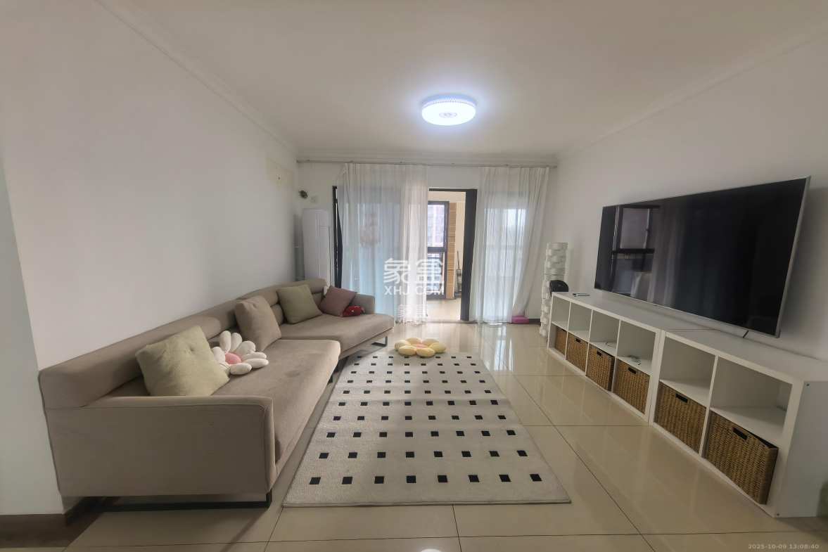 时代倾城一期  3室2厅2卫    2800.0元/月 时代倾城一期  3室2厅2卫    2800.0元/月室内图