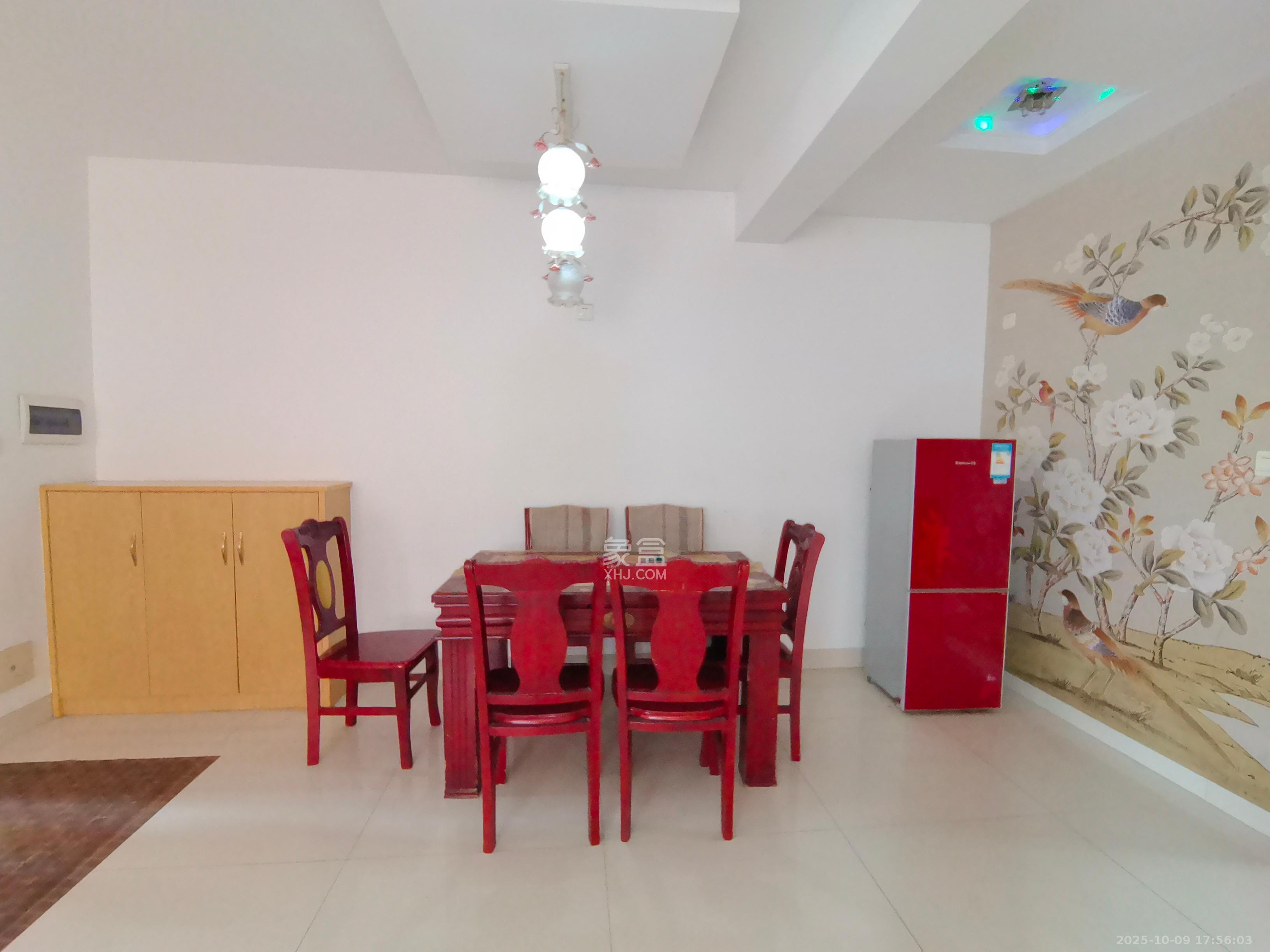 金铃东苑 2室2厅1卫 800.0元/月 金铃东苑 2室2厅1卫 800.0元/月室内图