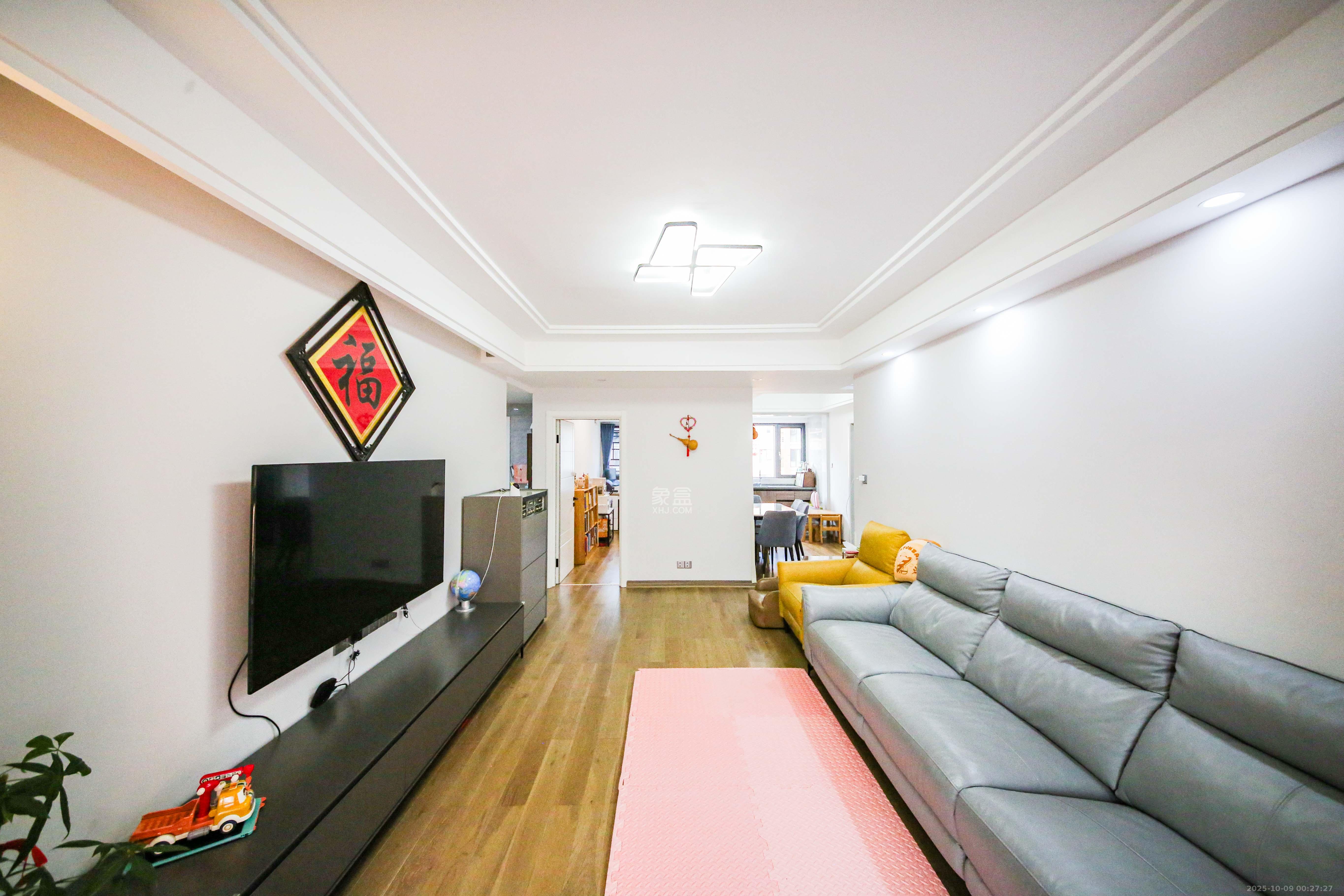 鑫远翡丽郡(鑫远翡丽雅苑)  4室2厅2卫    207.0万 鑫远翡丽郡(鑫远翡丽雅苑)  4室2厅2卫    207.0万