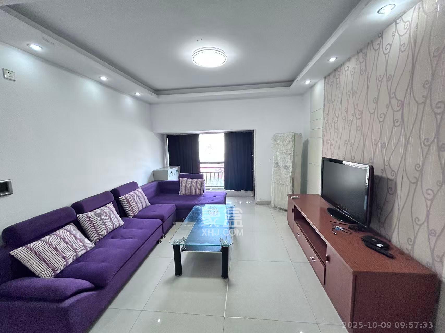 长盛岚庭 3室2厅1卫 2000.0元/月 长盛岚庭 3室2厅1卫 2000.0元/月室内图