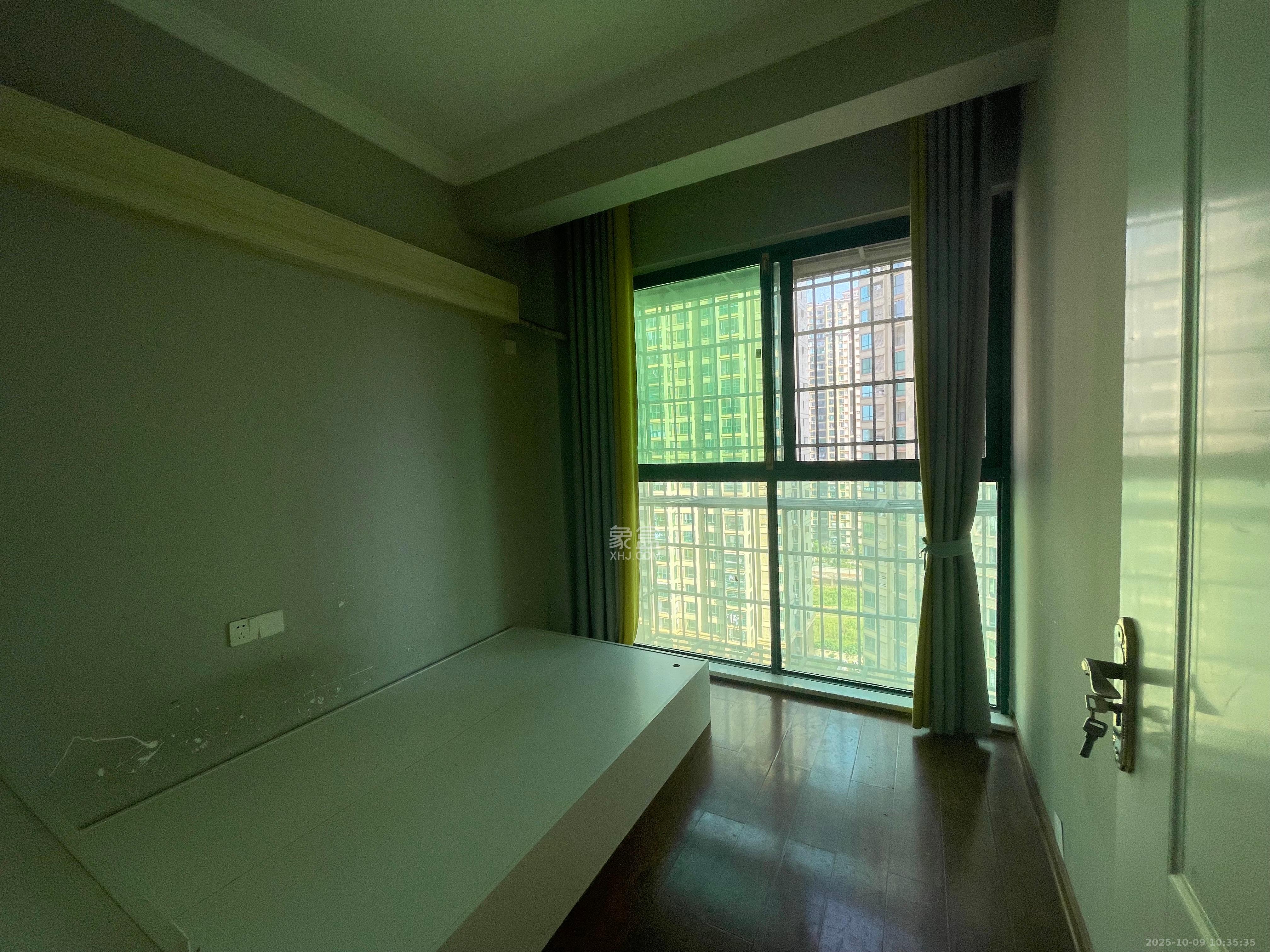 富基世纪公园  2室1厅1卫    1300.0元/月室内图