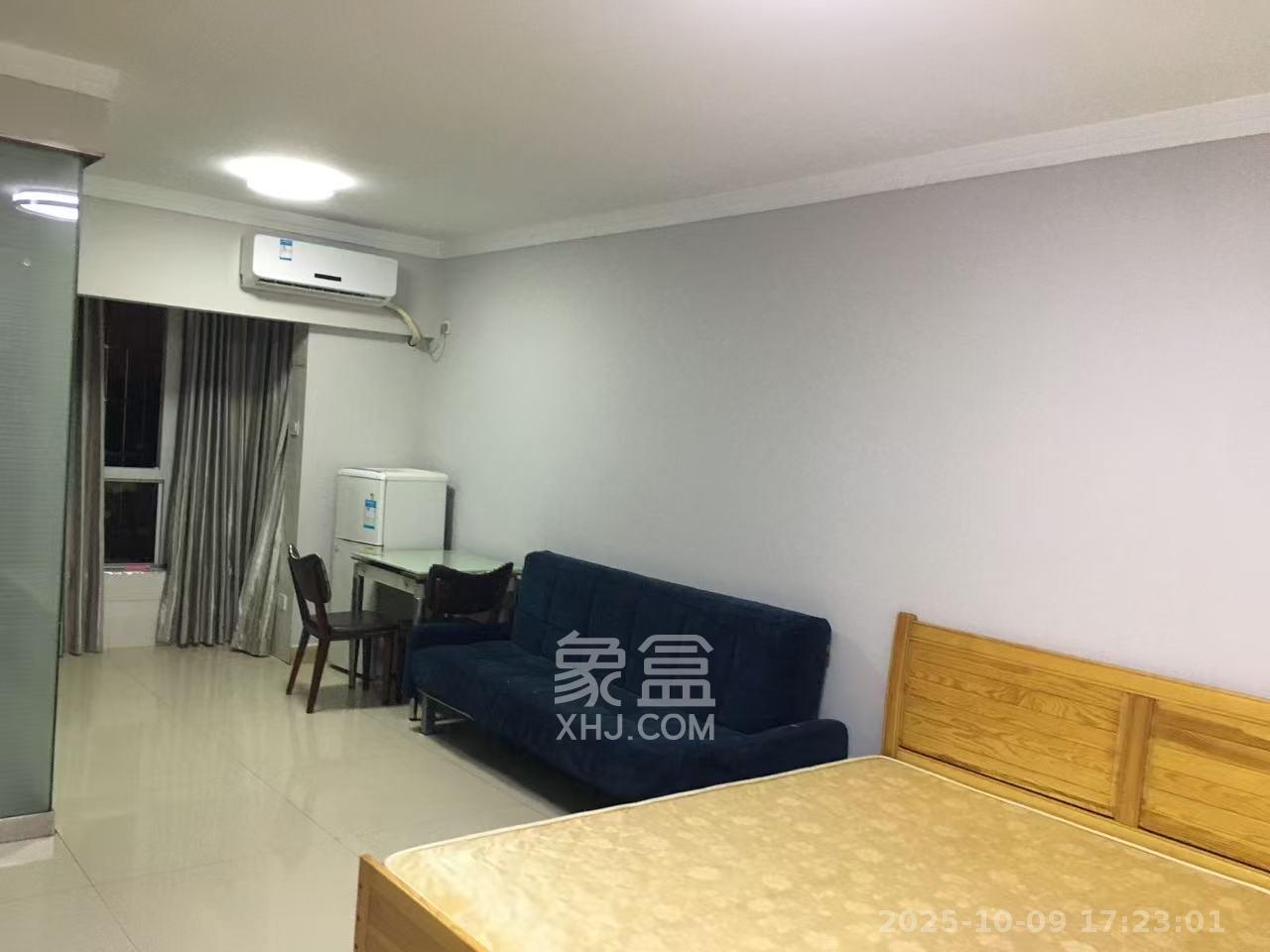 先锋东外滩  1室1厅1卫    1500.0元/月室内图