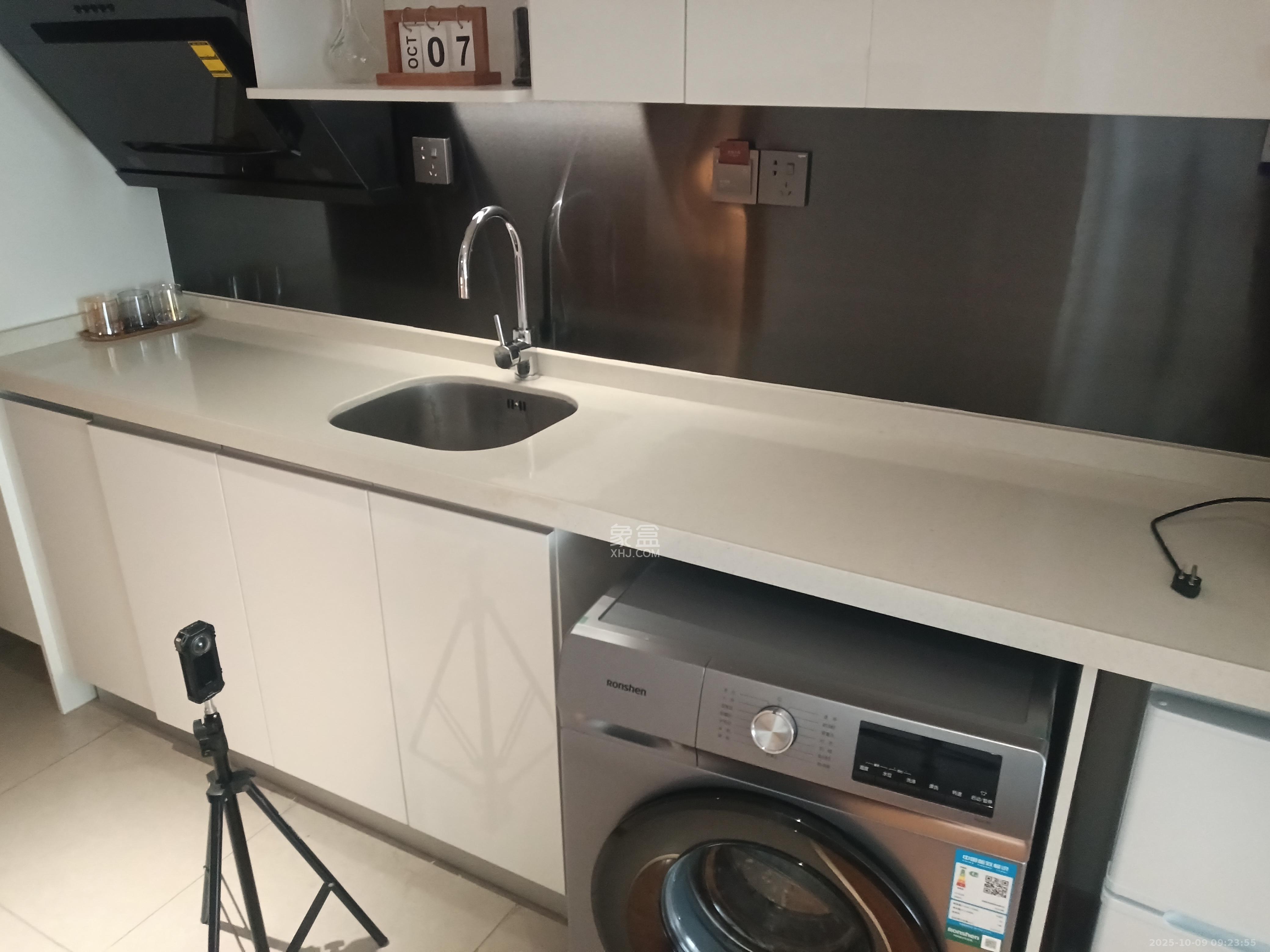 阳光城檀悦  2室1厅1卫    3000.0元/月室内图