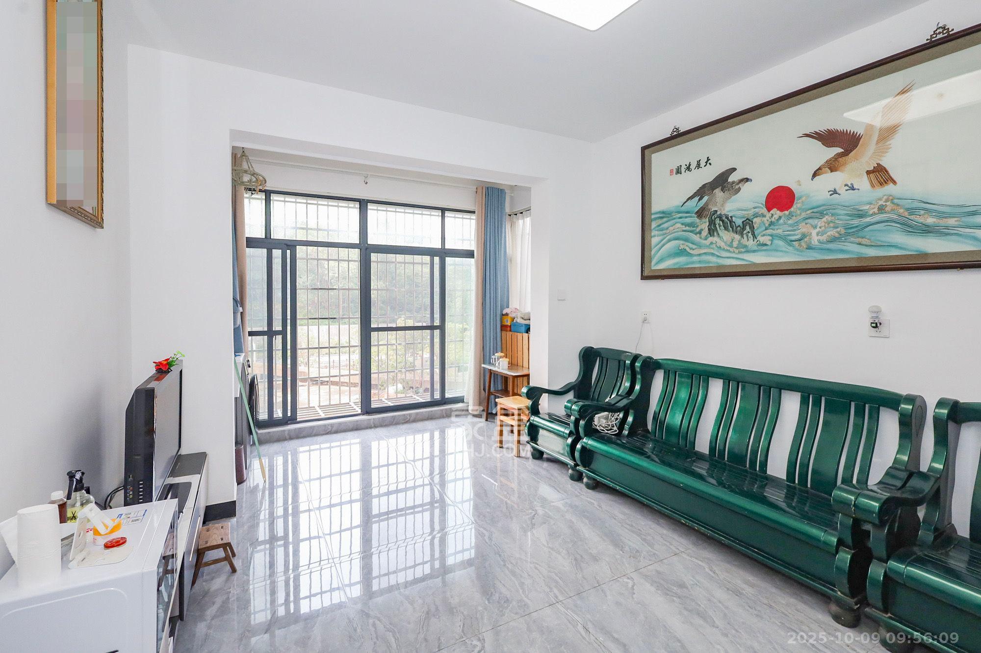 谷山庭院二期 2室2厅1卫 2200.0元/月 谷山庭院二期 2室2厅1卫 2200.0元/月室内图