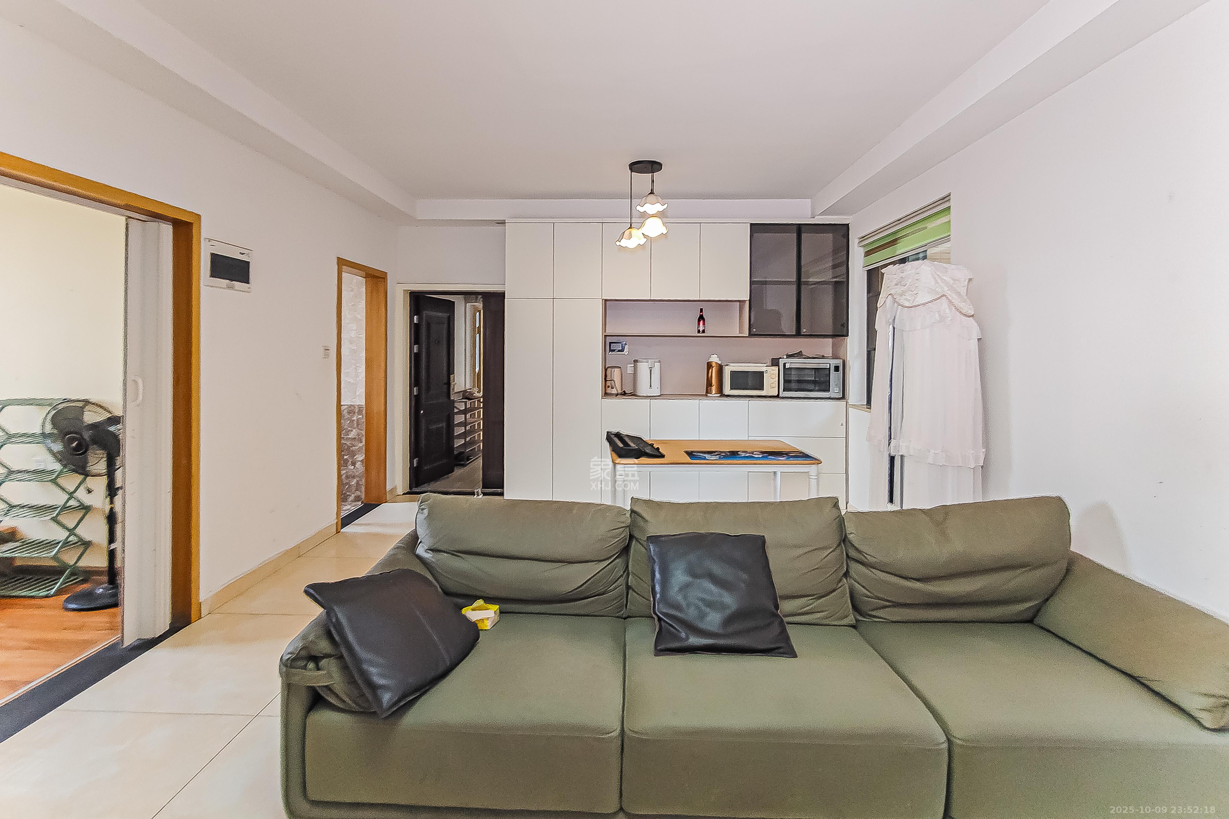 乾城(兴旺乾城) 3室2厅1卫 76.8万 乾城(兴旺乾城) 3室2厅1卫 76.8万客厅