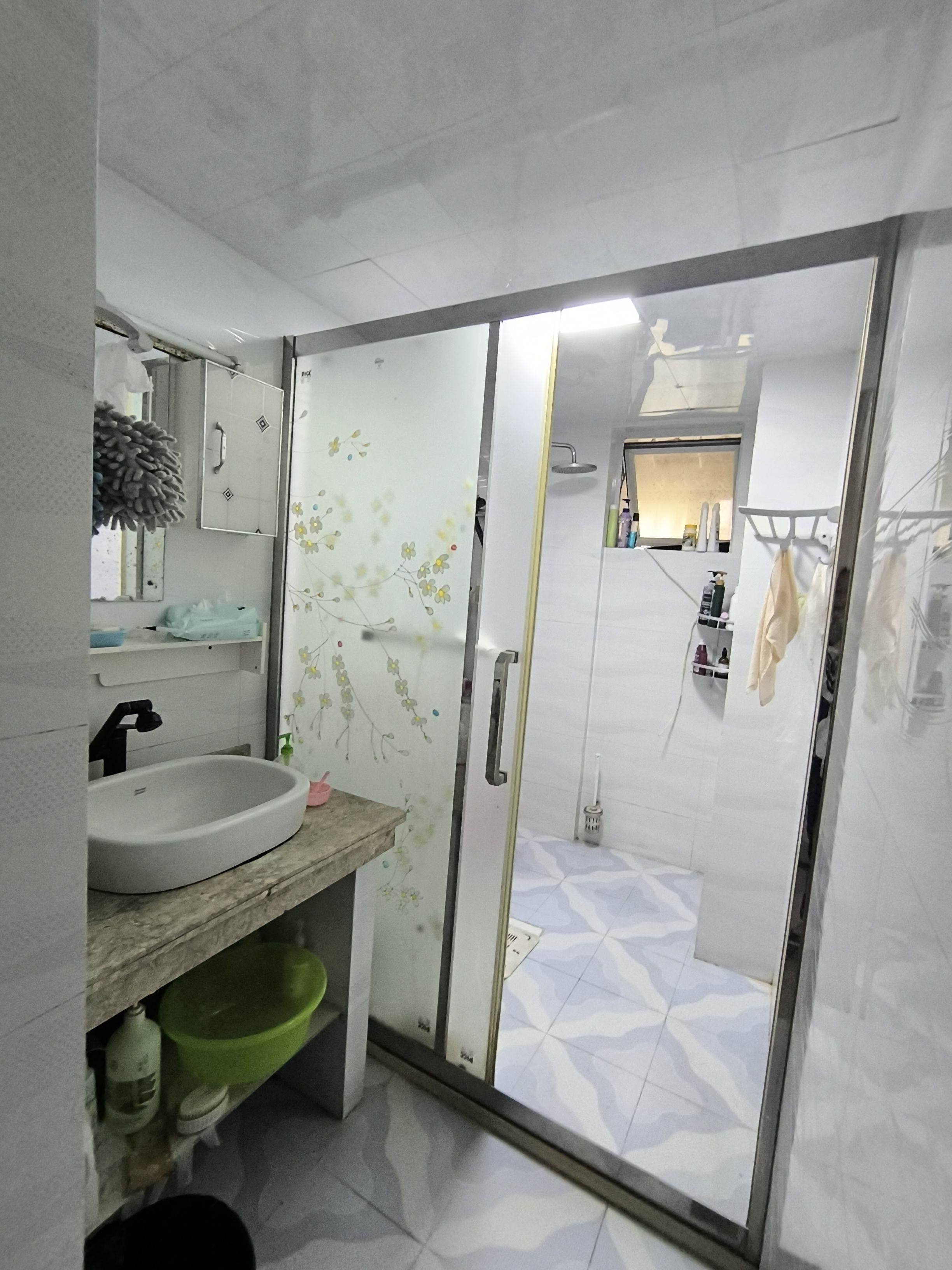 海航城 3室2厅2卫 113.0万 海航城 3室2厅2卫 113.0万客厅