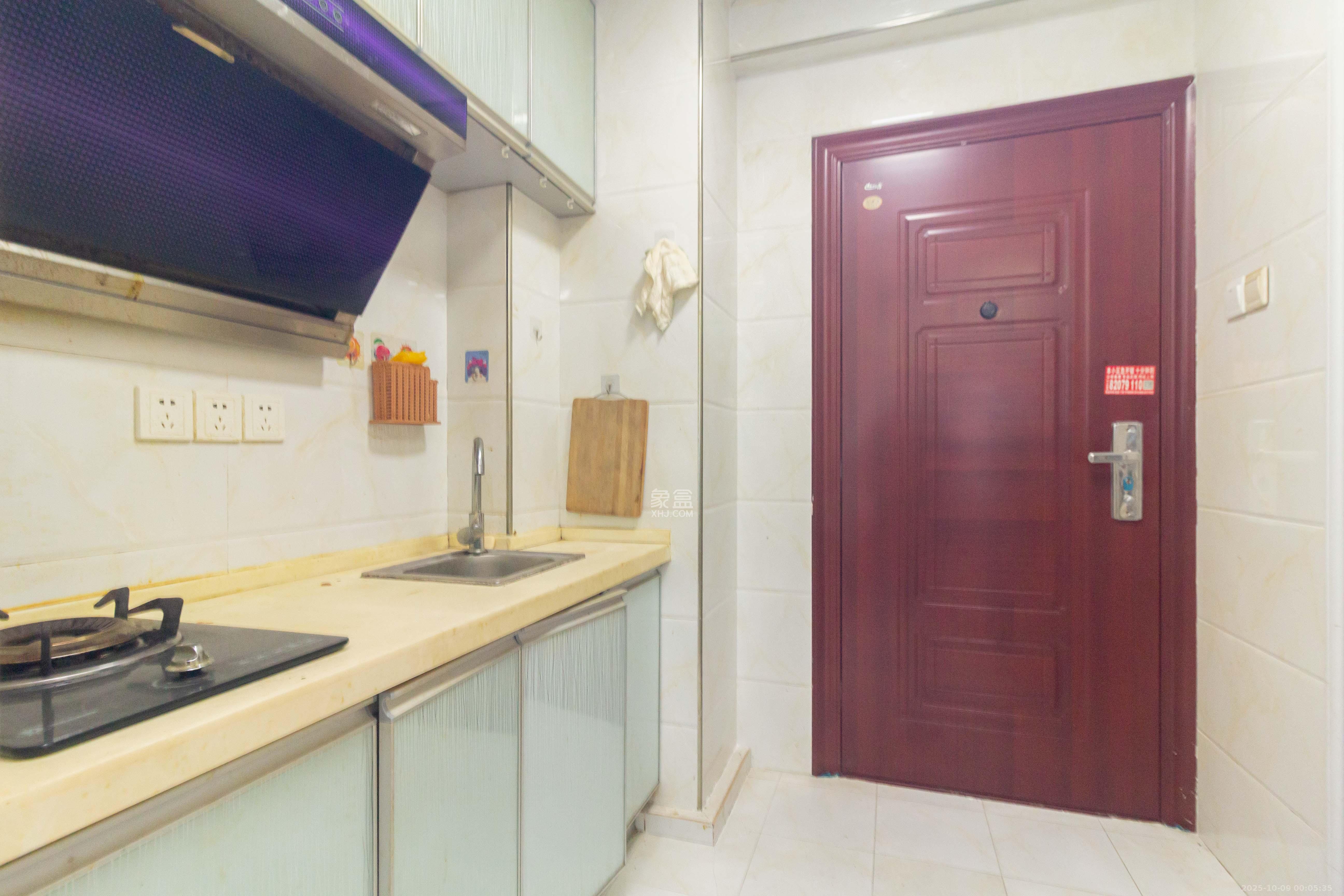 才子佳郡  1室1厅1卫    15.89万 才子佳郡  1室1厅1卫    15.89万厨房