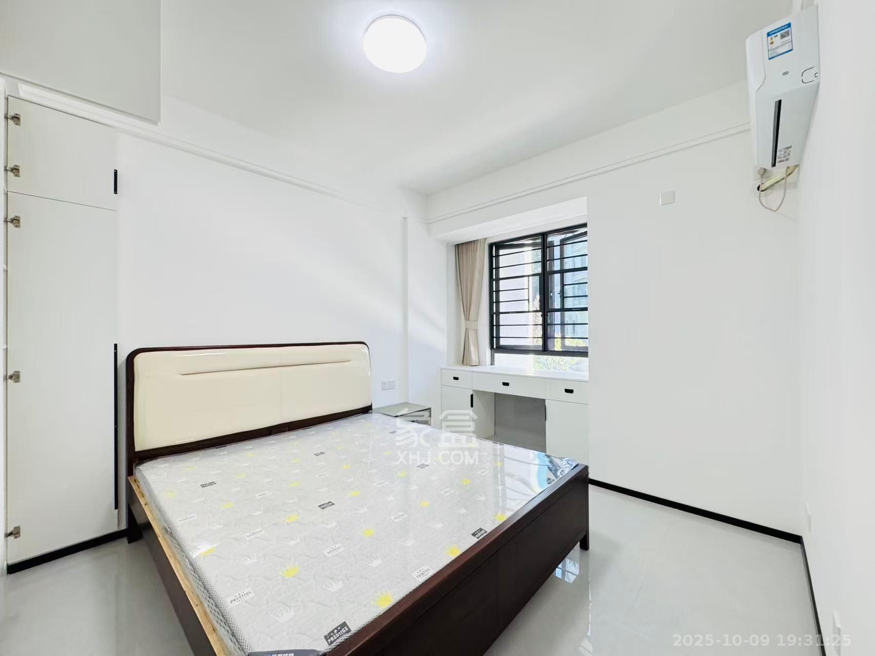 湖湘时代名邸公园壹号  1室0厅0卫    2400.0元/月 湖湘时代名邸公园壹号  1室0厅0卫    2400.0元/月室内图1