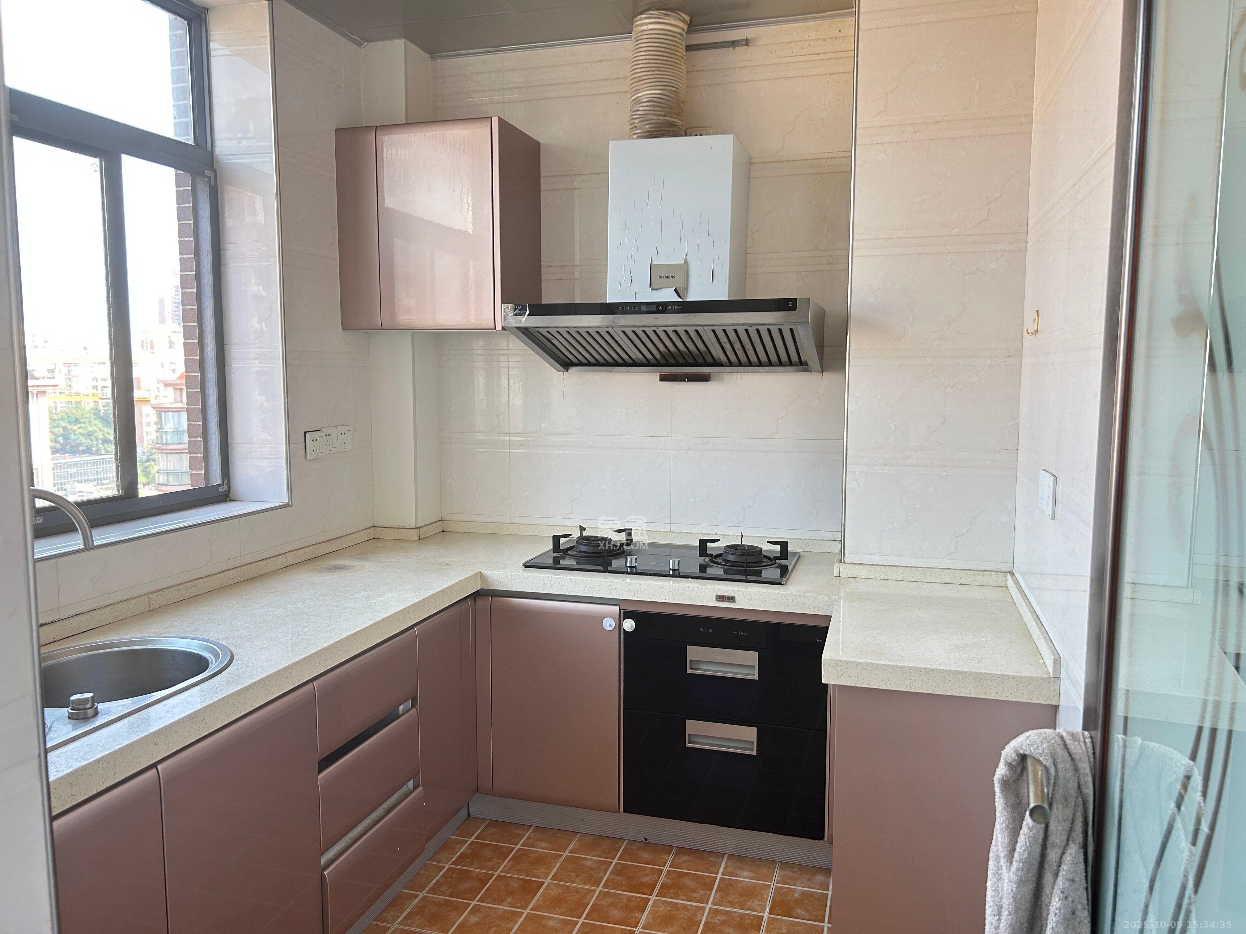 恒盛世家 3室1厅2卫 2000.0元/月 恒盛世家 3室1厅2卫 2000.0元/月室内图