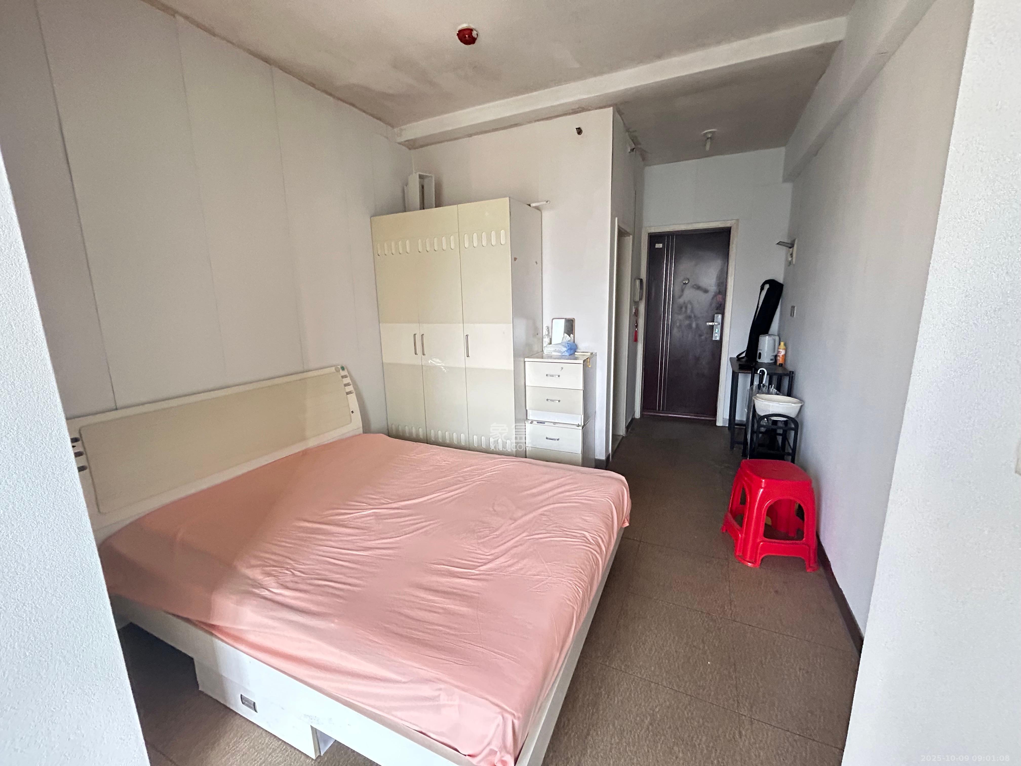 建安像素汇  1室1厅1卫    950.0元/月室内图1
