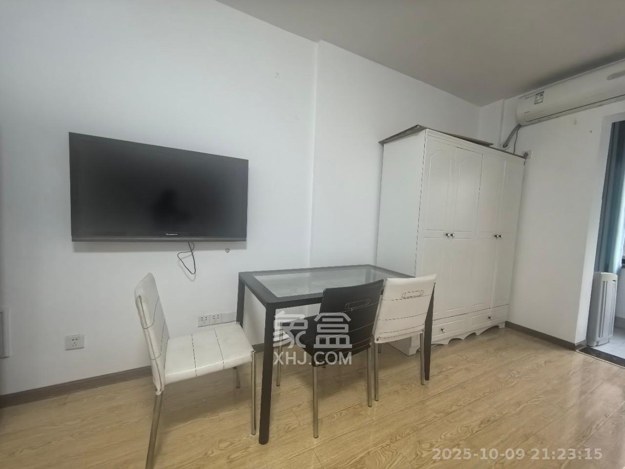 和庄  1室1厅1卫    1400.0元/月 和庄  1室1厅1卫    1400.0元/月室内图