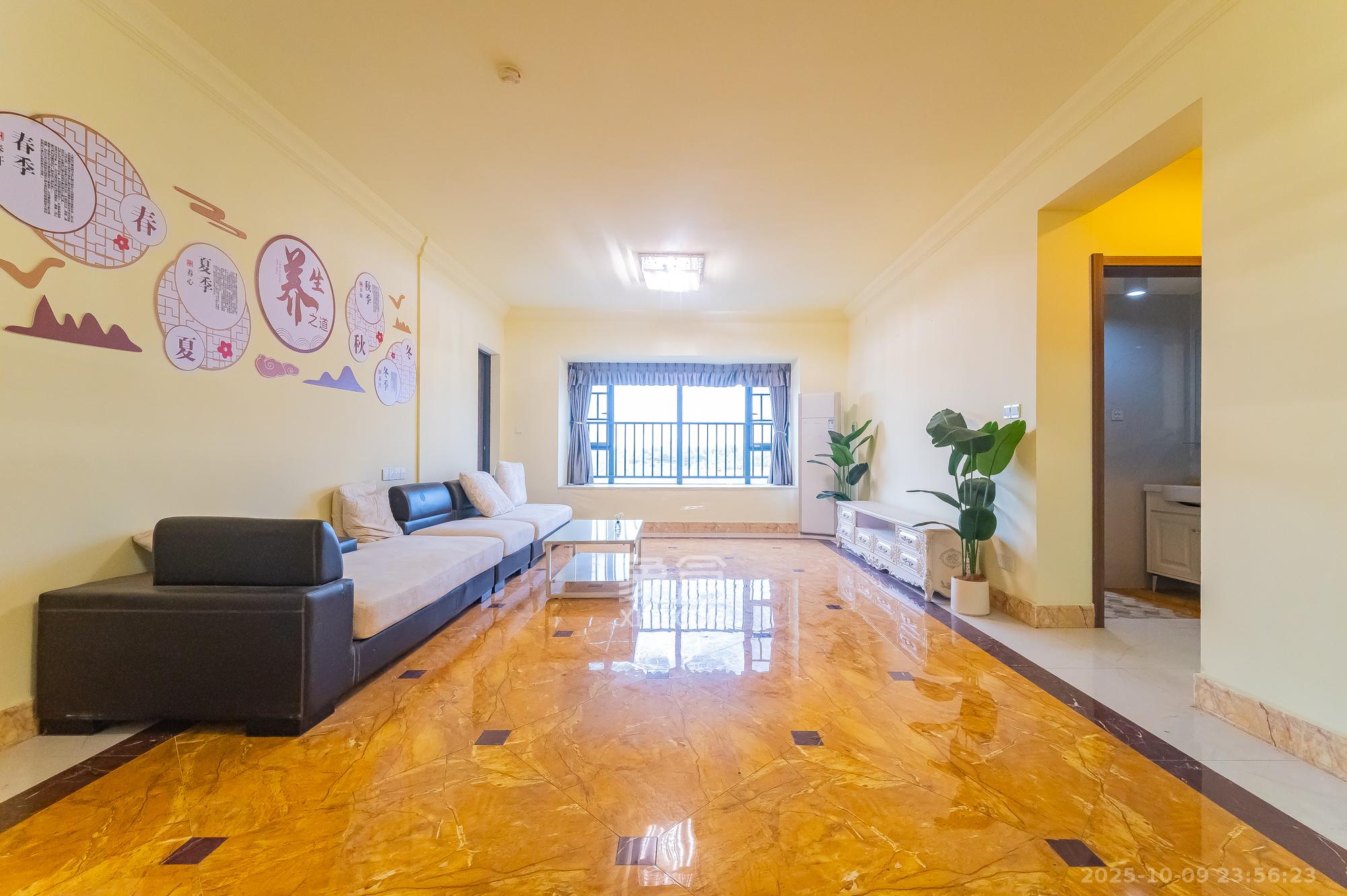 碧桂园威尼斯城  3室2厅2卫    82.98万