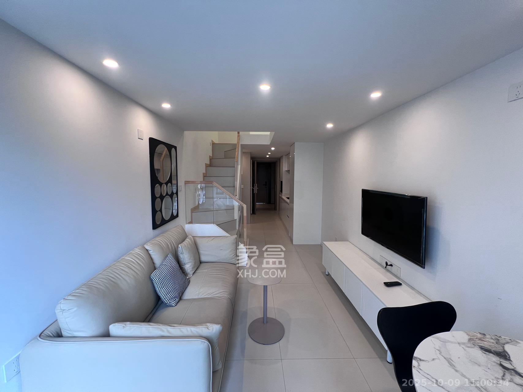 时代MOMA云PARK  2室1厅1卫    2700.0元/月 时代MOMA云PARK  2室1厅1卫    2700.0元/月室内图