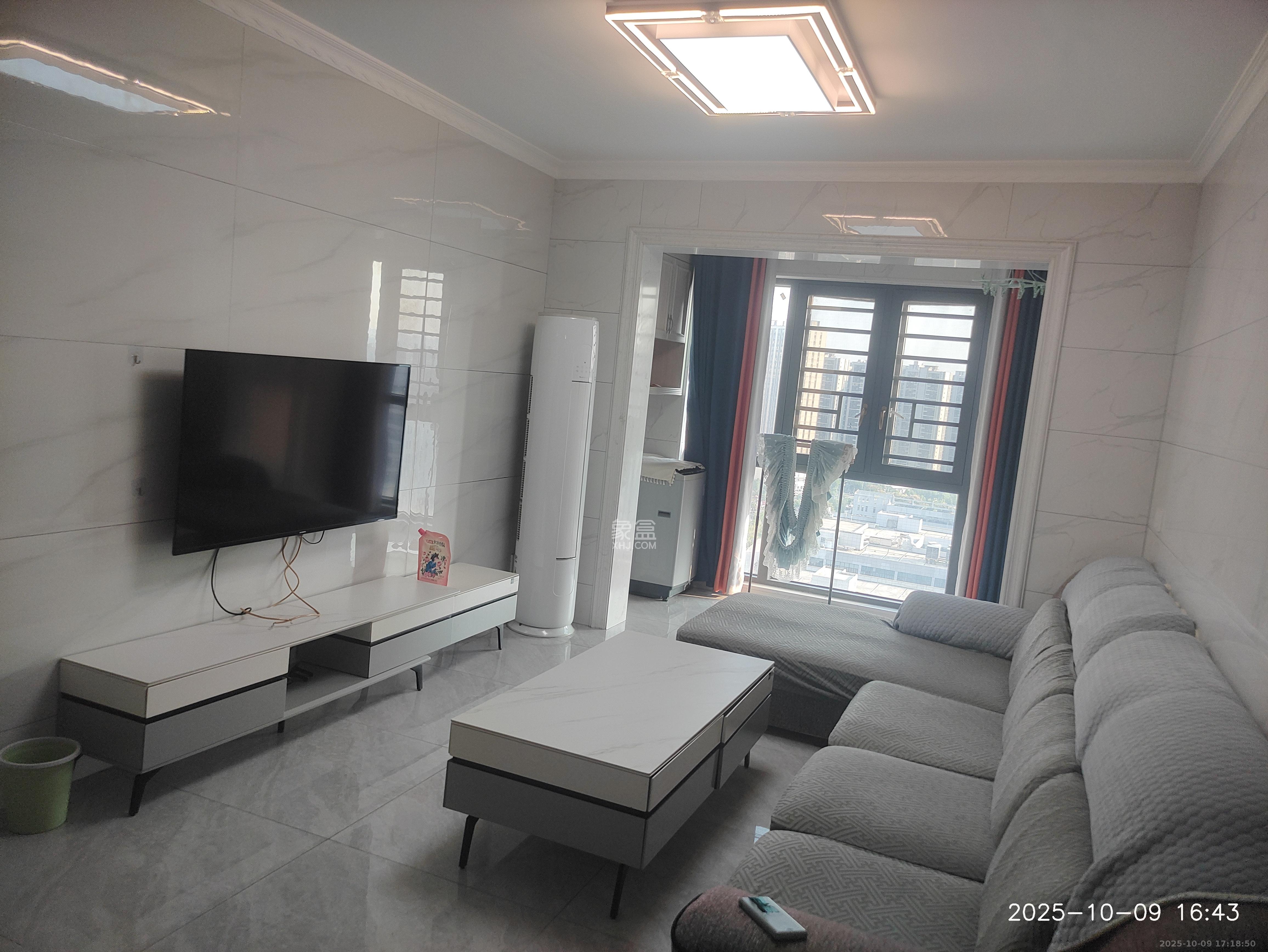 金南家园三期  2室0厅0卫    2300.0元/月 金南家园三期  2室0厅0卫    2300.0元/月室内图