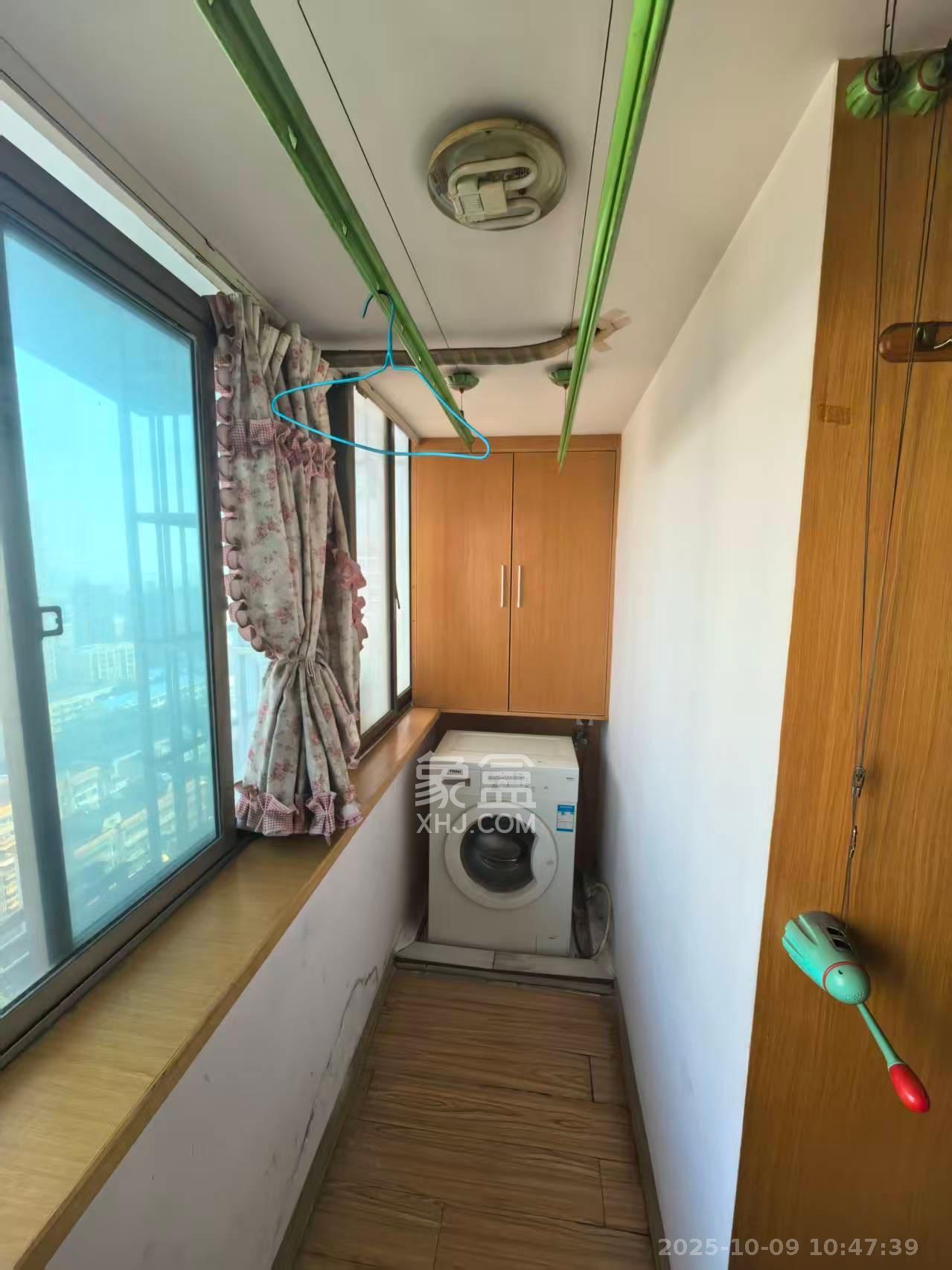 香颂国际  1室1厅1卫    1400.0元/月室内图