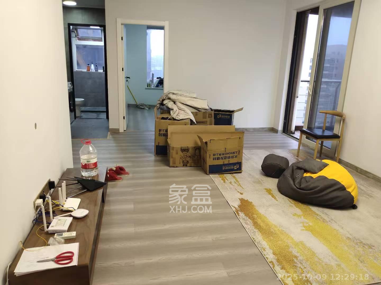 金色屋顶 4室2厅2卫 4800.0元/月 金色屋顶 4室2厅2卫 4800.0元/月室内图