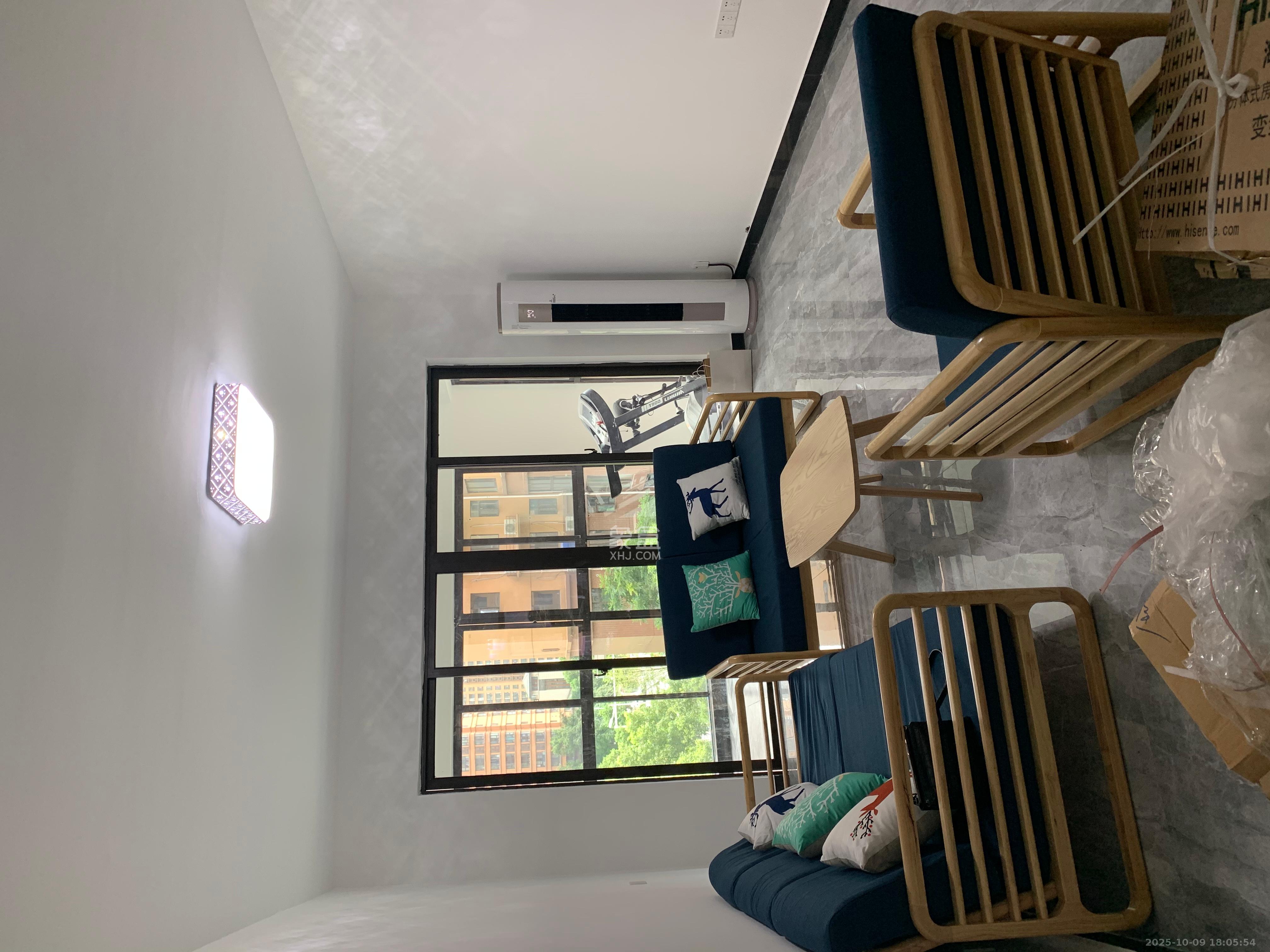 德润小区（丰升德润小区）  4室2厅2卫    3300.0元/月室内图