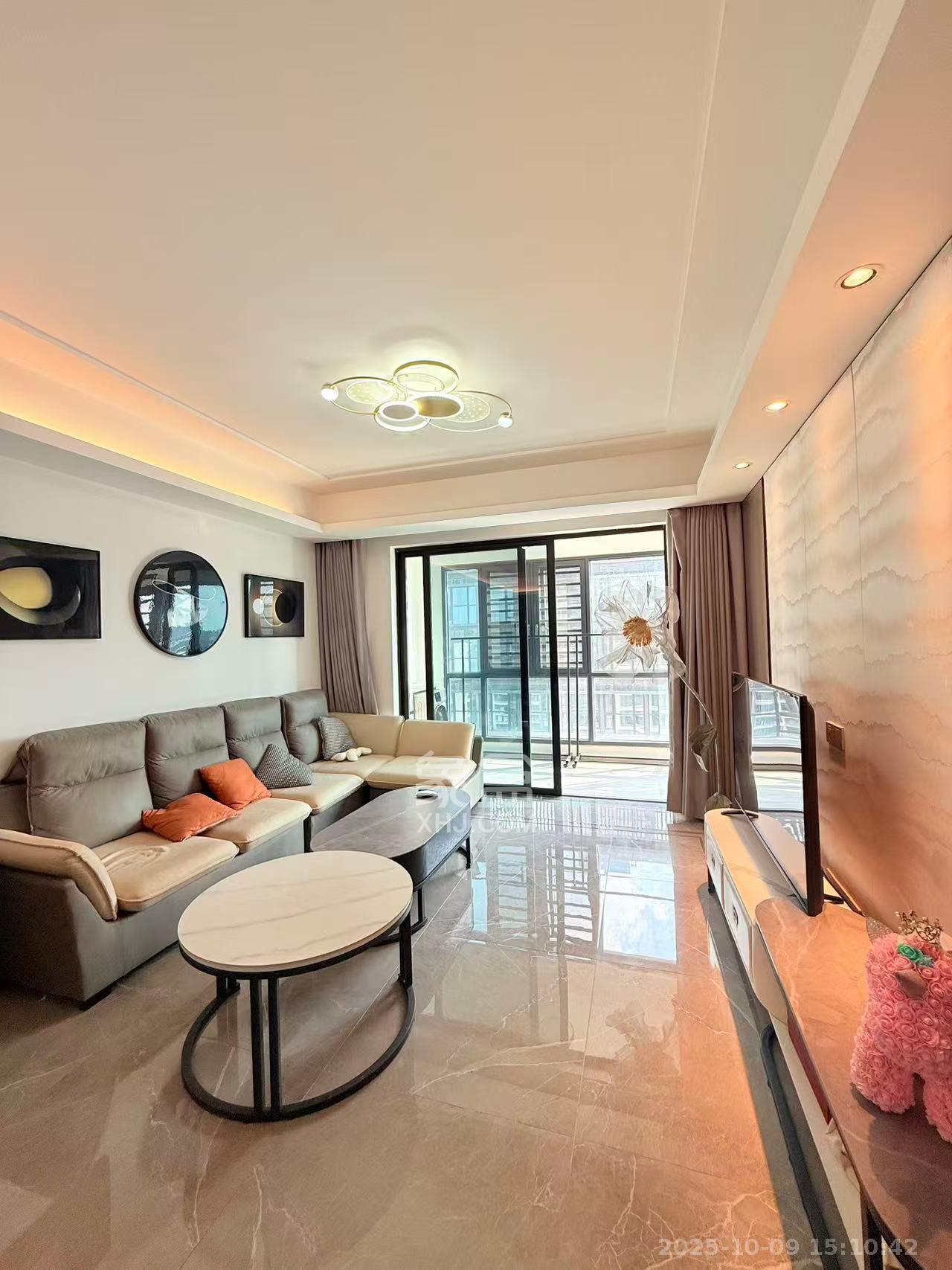 金茂建发泊悦 3室2厅2卫 3200.0元/月 金茂建发泊悦 3室2厅2卫 3200.0元/月室内图