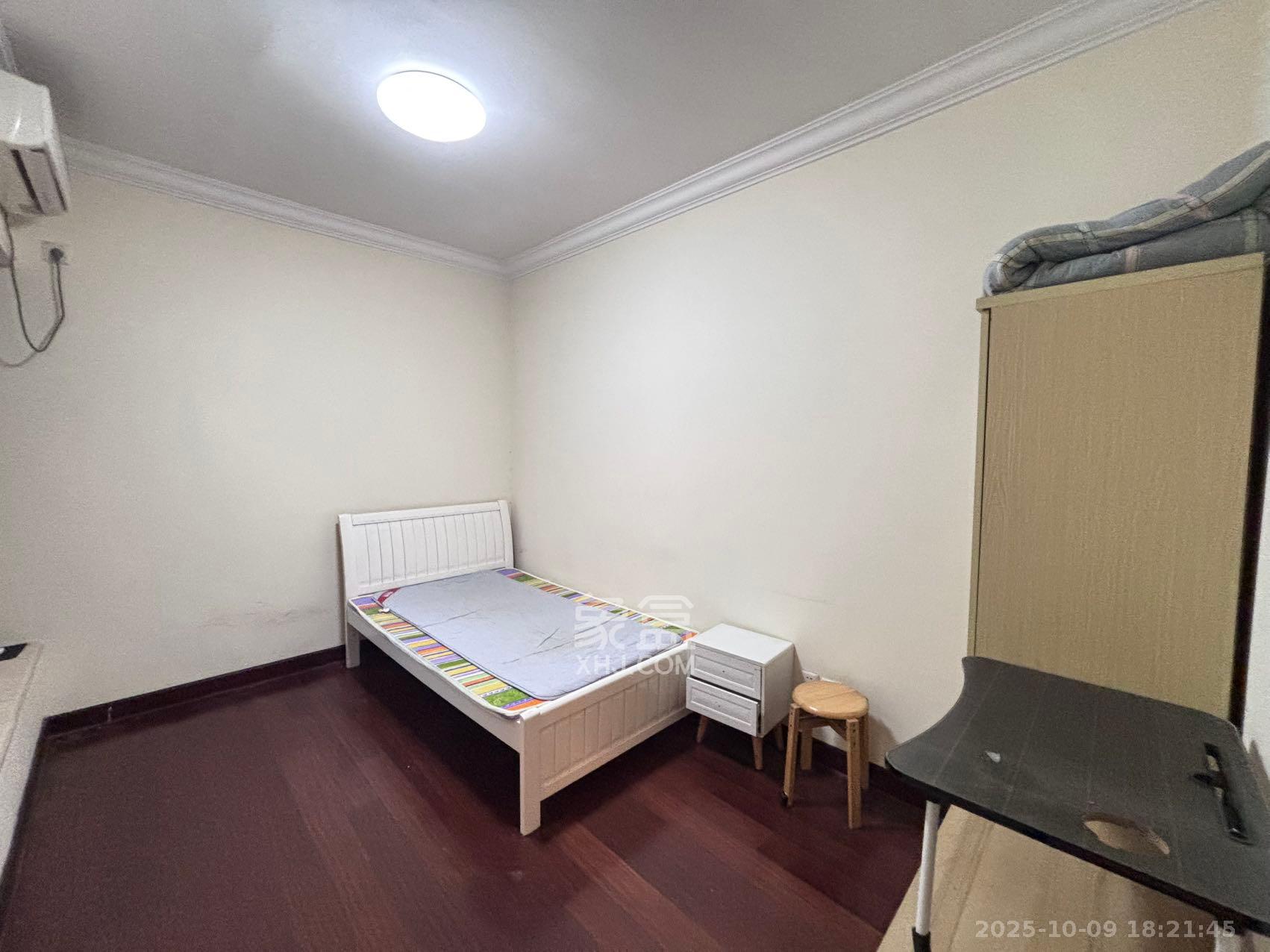 恒大雅苑 1室1厅0卫 700.0元/月 恒大雅苑 1室1厅0卫 700.0元/月室内图