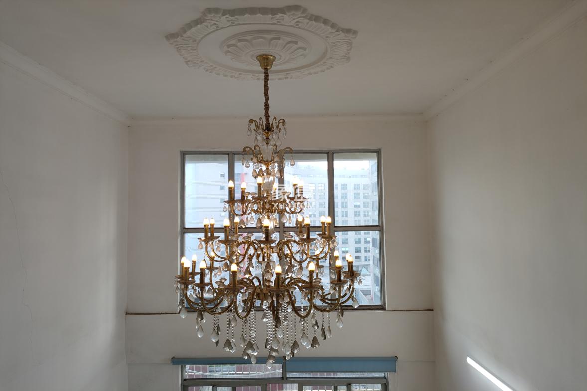 汇锦名城 5室2厅2卫 4800.0元/月 汇锦名城 5室2厅2卫 4800.0元/月室内图