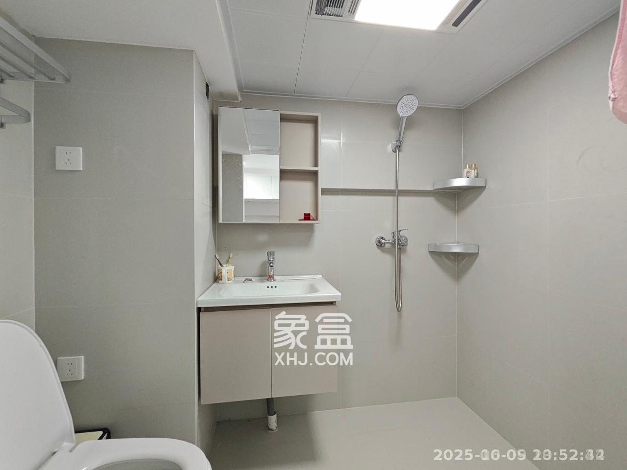 梅溪悦章 1室0厅1卫 1550.0元/月 梅溪悦章 1室0厅1卫 1550.0元/月室内图