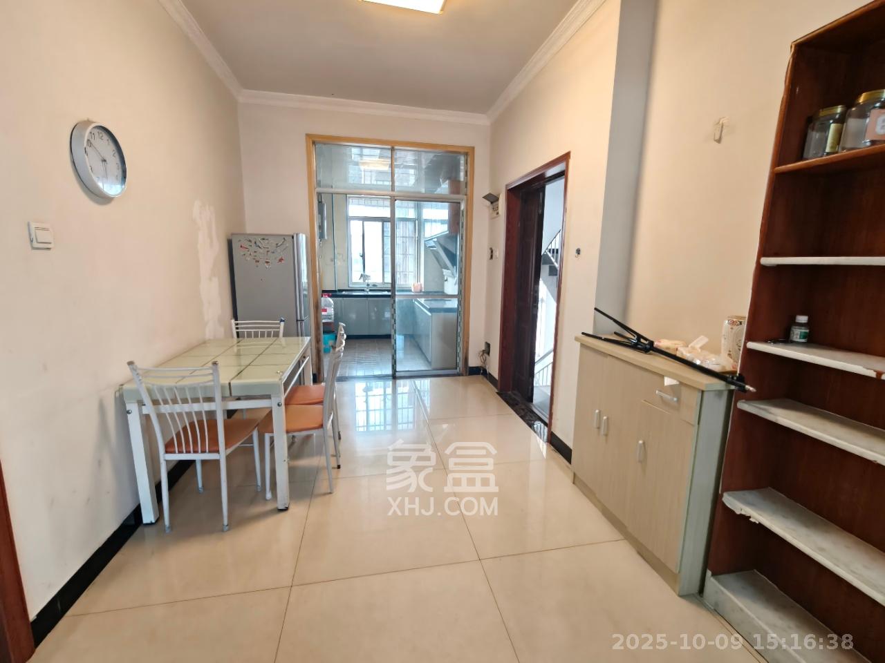 先锋新宇 2室1厅1卫 1700.0元/月 先锋新宇 2室1厅1卫 1700.0元/月室内图