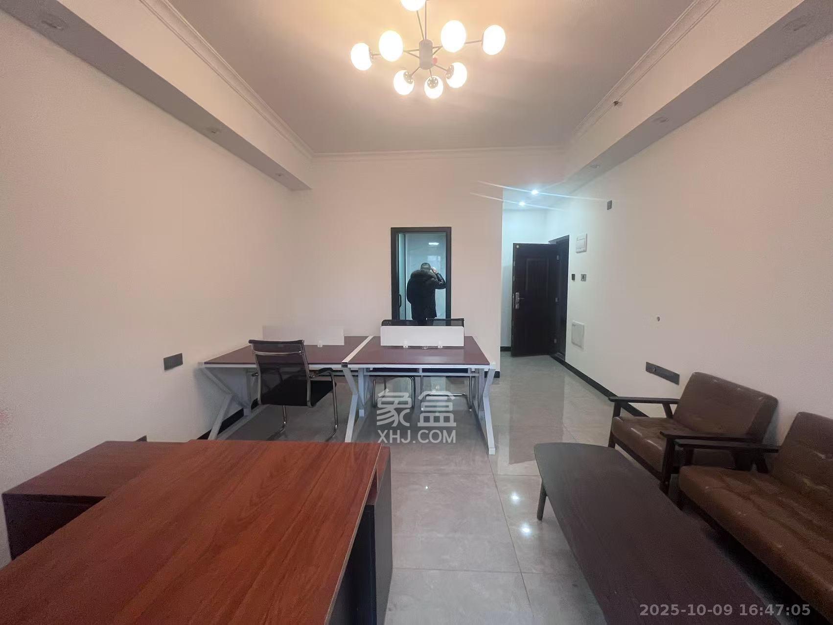 中建悦和城  1室1厅1卫    1480.0元/月 中建悦和城  1室1厅1卫    1480.0元/月室内图