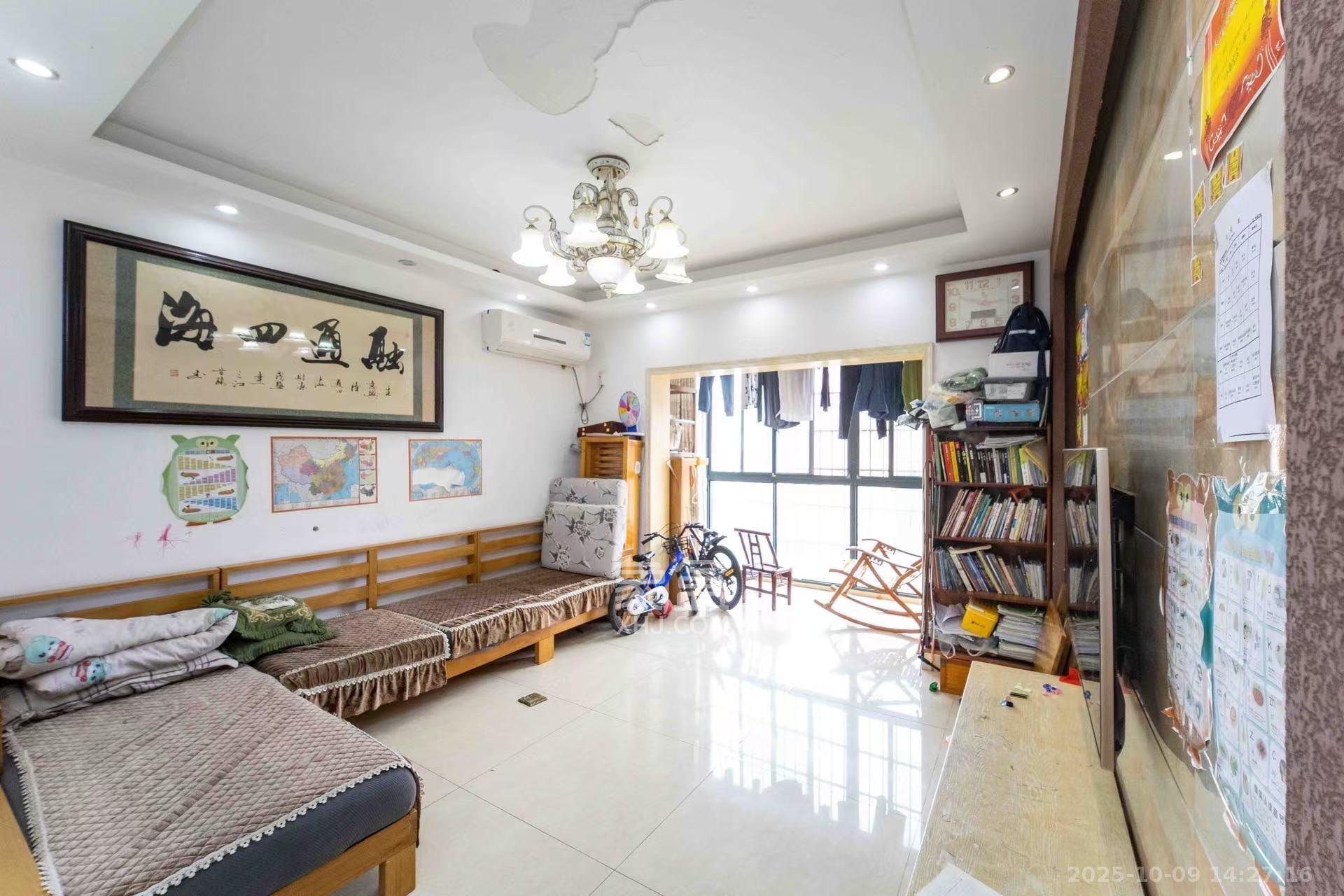 鑫科明珠  2室2厅1卫    2200.0元/月室内图