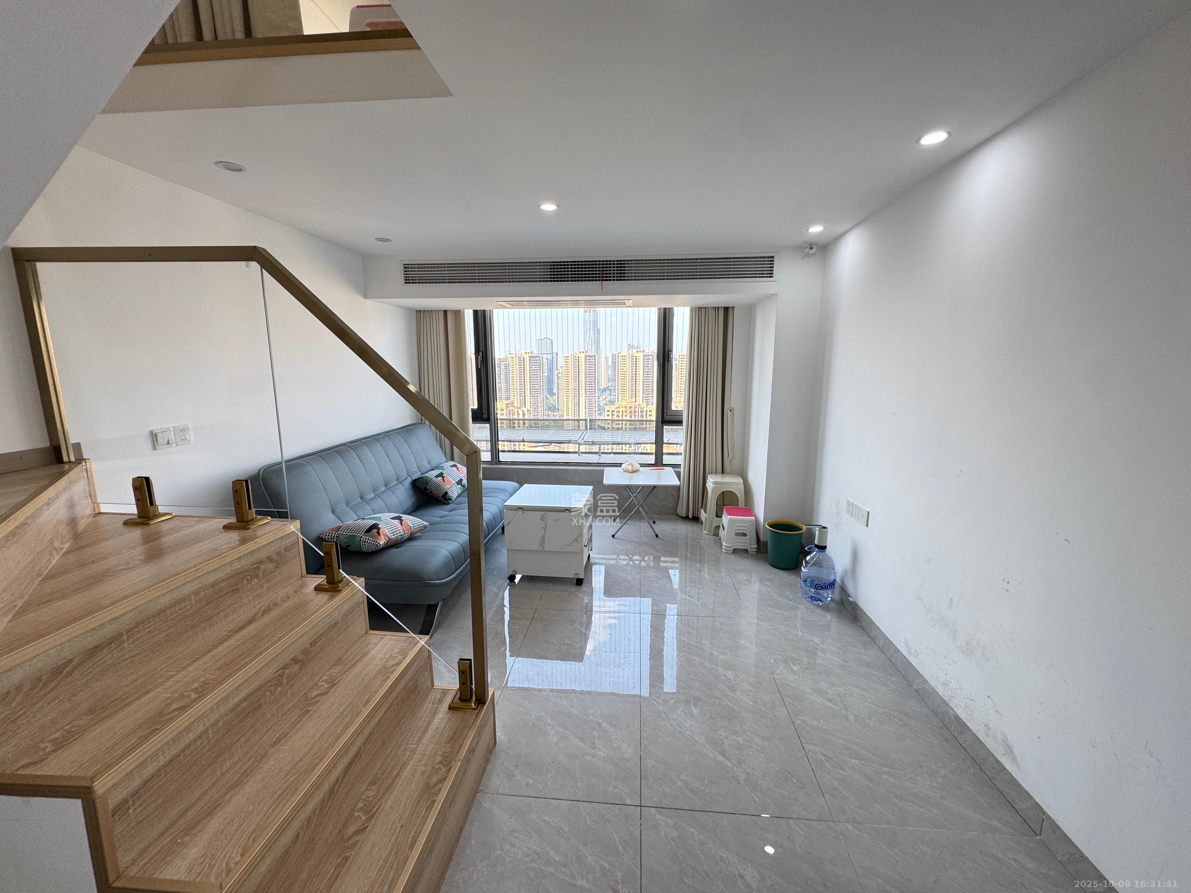 保利天禧EF区 2室1厅1卫 2400.0元/月 保利天禧EF区 2室1厅1卫 2400.0元/月室内图