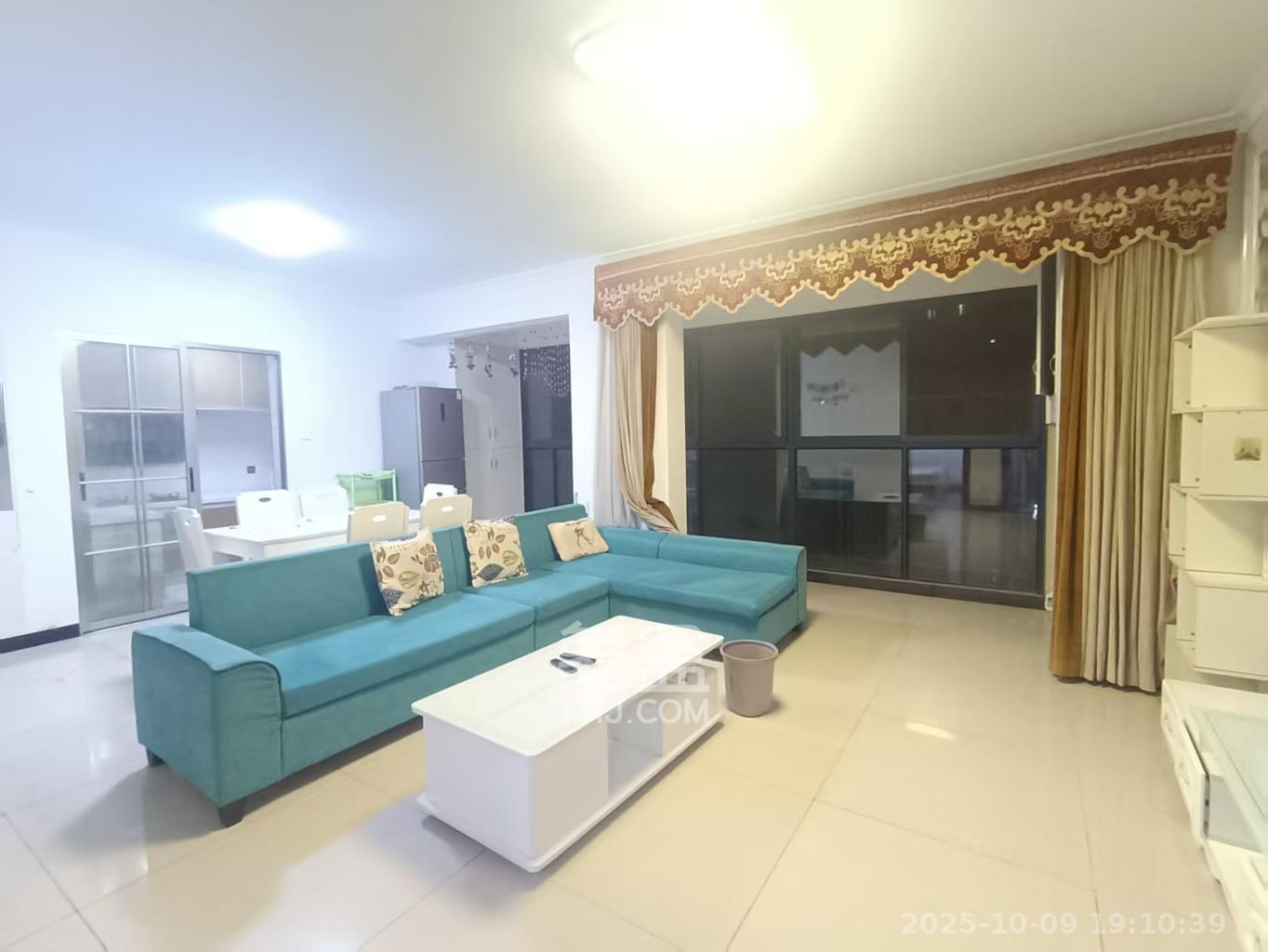 筑梦星园  3室2厅2卫    2200.0元/月 筑梦星园  3室2厅2卫    2200.0元/月