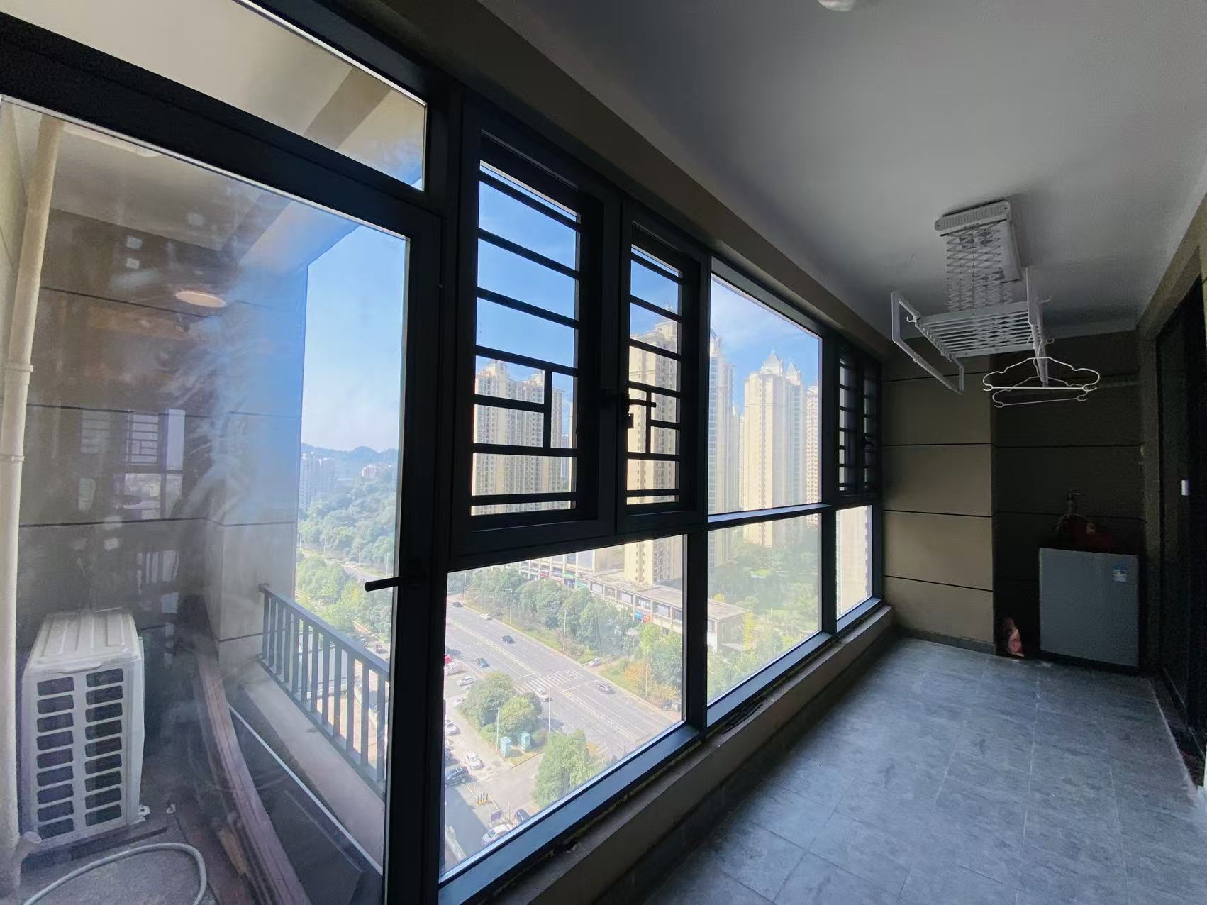 荣盛碧桂园铂悦府  3室2厅2卫    2500.0元/月 荣盛碧桂园铂悦府  3室2厅2卫    2500.0元/月户型图