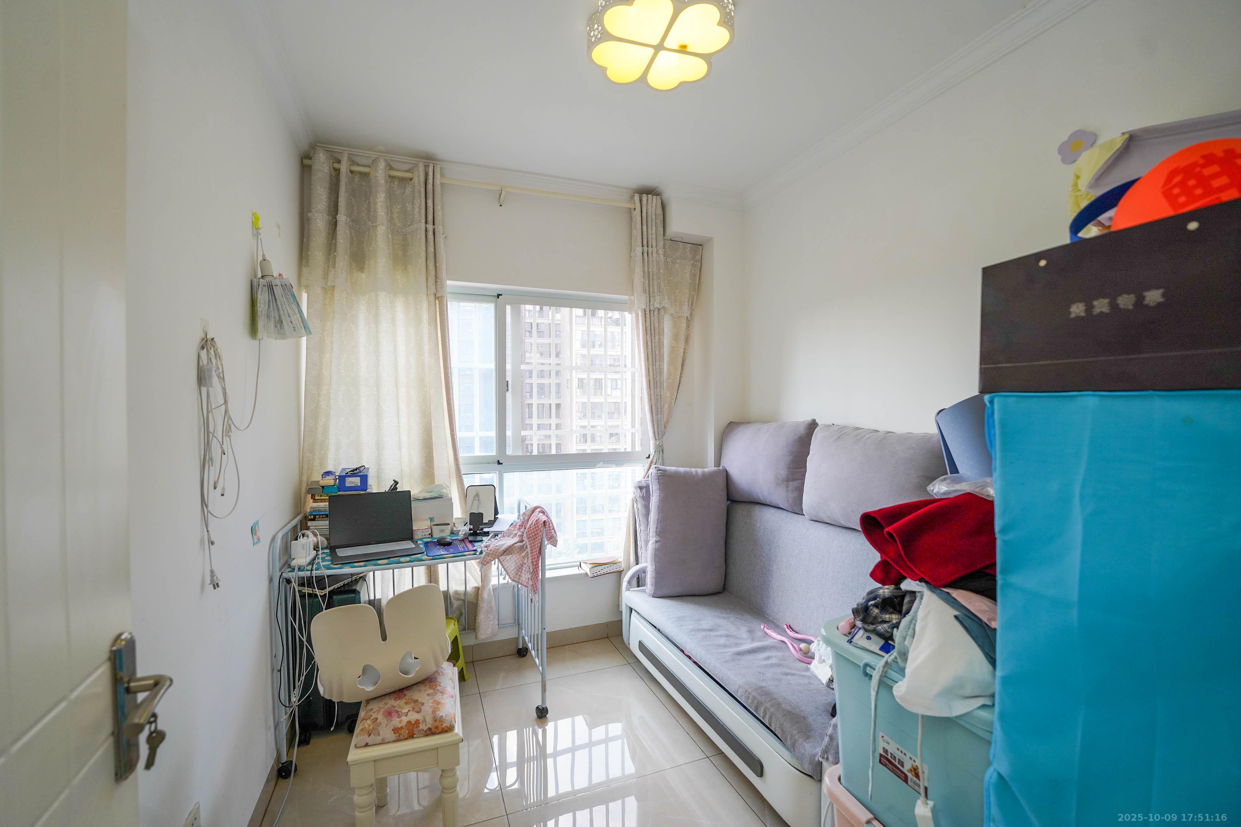 哈佛小镇(五矿哈佛小镇) 3室2厅2卫 86.0万 哈佛小镇(五矿哈佛小镇) 3室2厅2卫 86.0万卧室