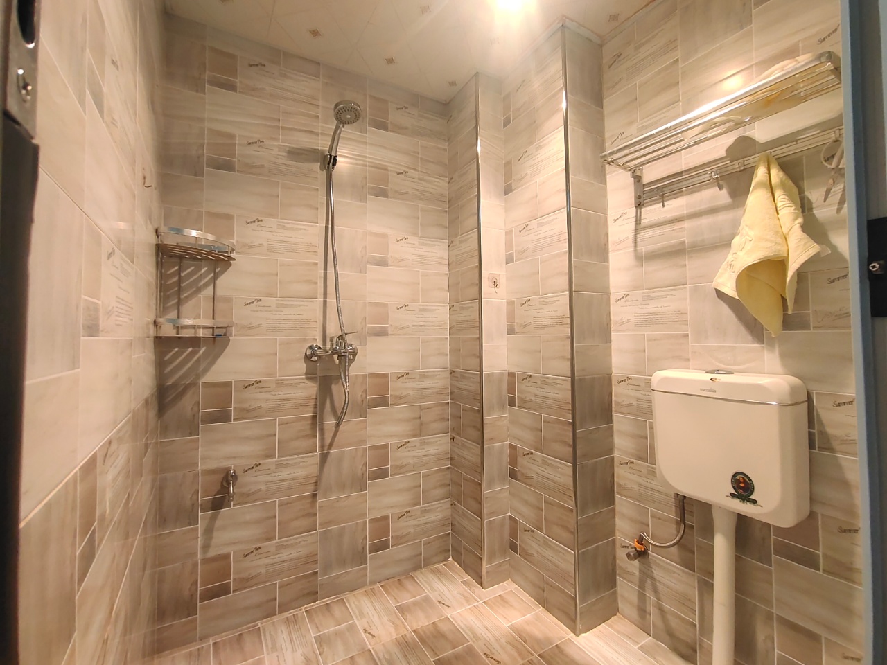 美的梧桐庄园  1室0厅0卫    1600.0元/月 美的梧桐庄园  1室0厅0卫    1600.0元/月室内图