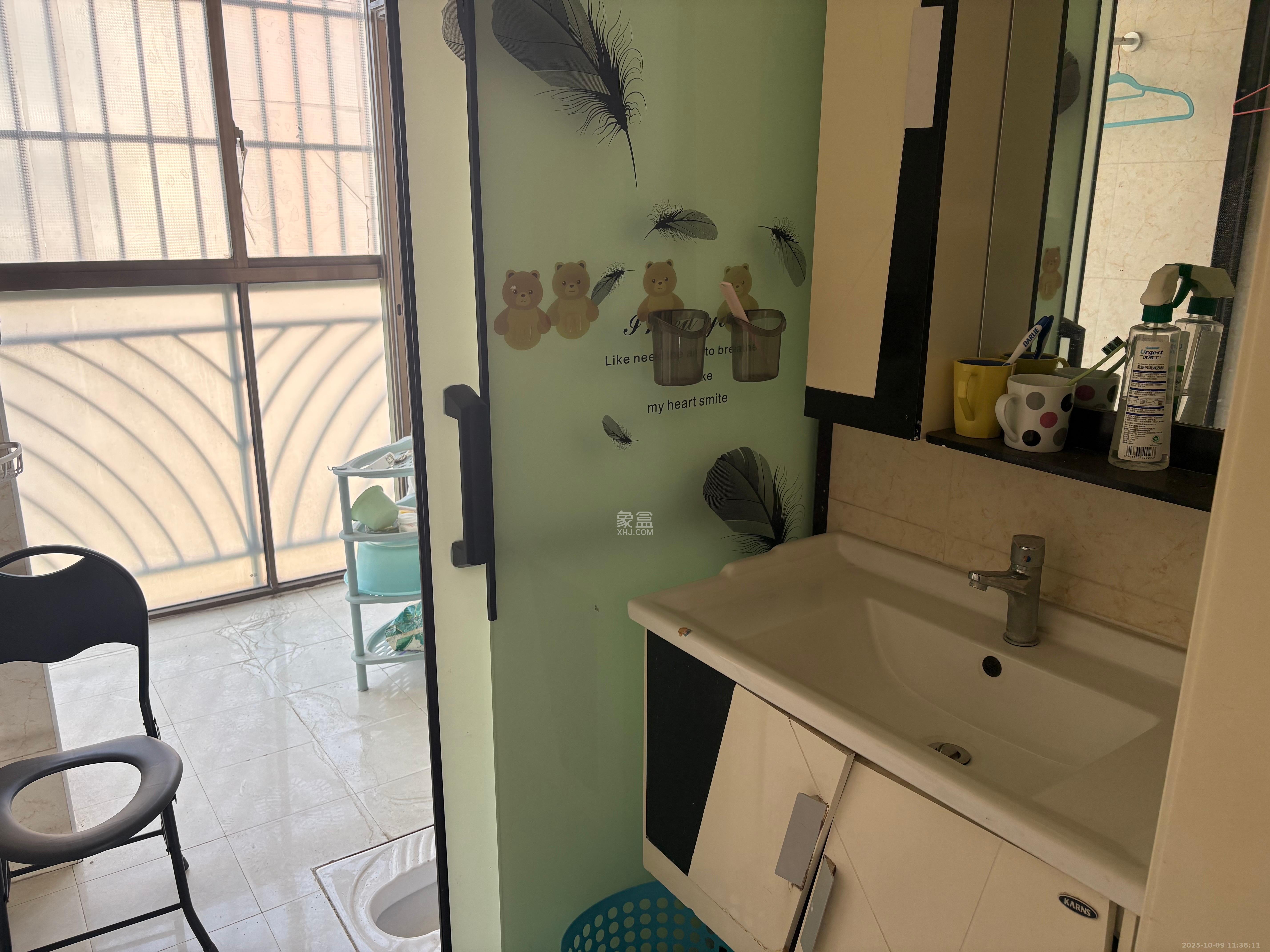 丽都桃源(金峰北院二期)  3室2厅1卫    2000.0元/月 丽都桃源(金峰北院二期)  3室2厅1卫    2000.0元/月室内图