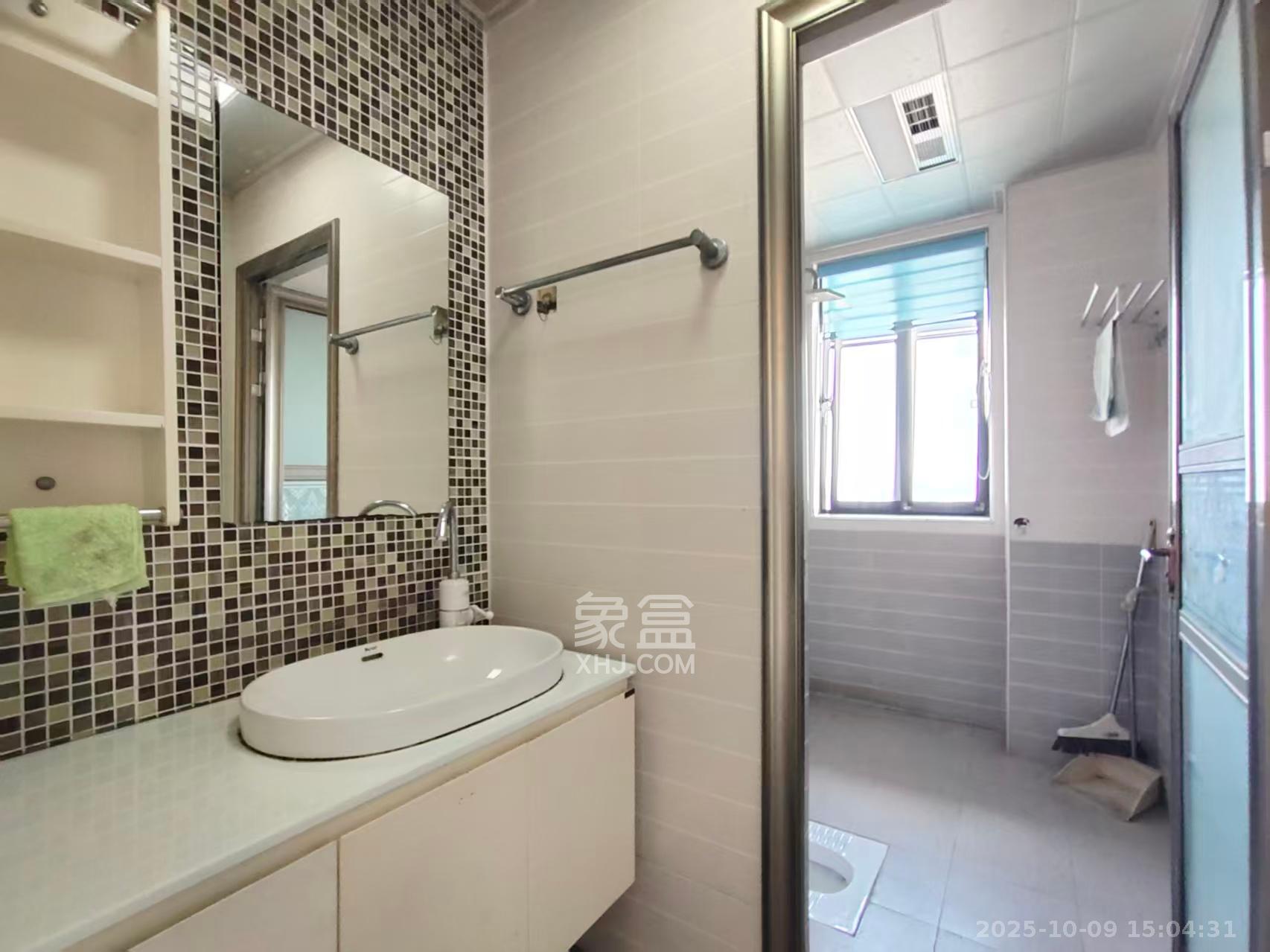 融科东南海  3室2厅2卫    2500.0元/月 融科东南海  3室2厅2卫    2500.0元/月室内图