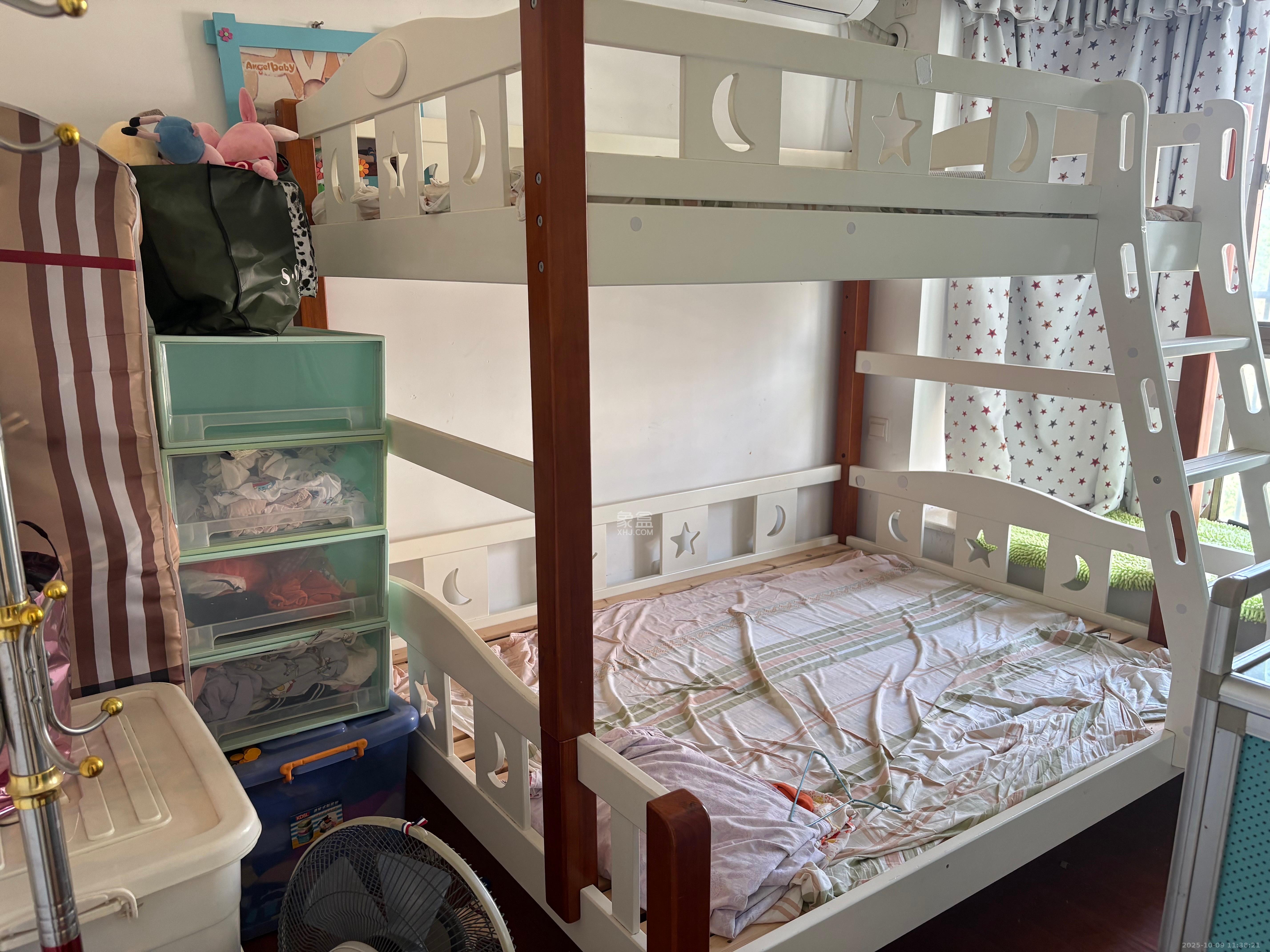 丽都桃源(金峰北院二期)  3室2厅1卫    2000.0元/月 丽都桃源(金峰北院二期)  3室2厅1卫    2000.0元/月室内图