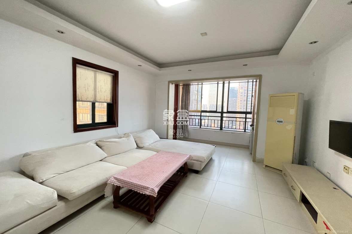 东玺门  2室1厅1卫    2200.0元/月 东玺门  2室1厅1卫    2200.0元/月室内图